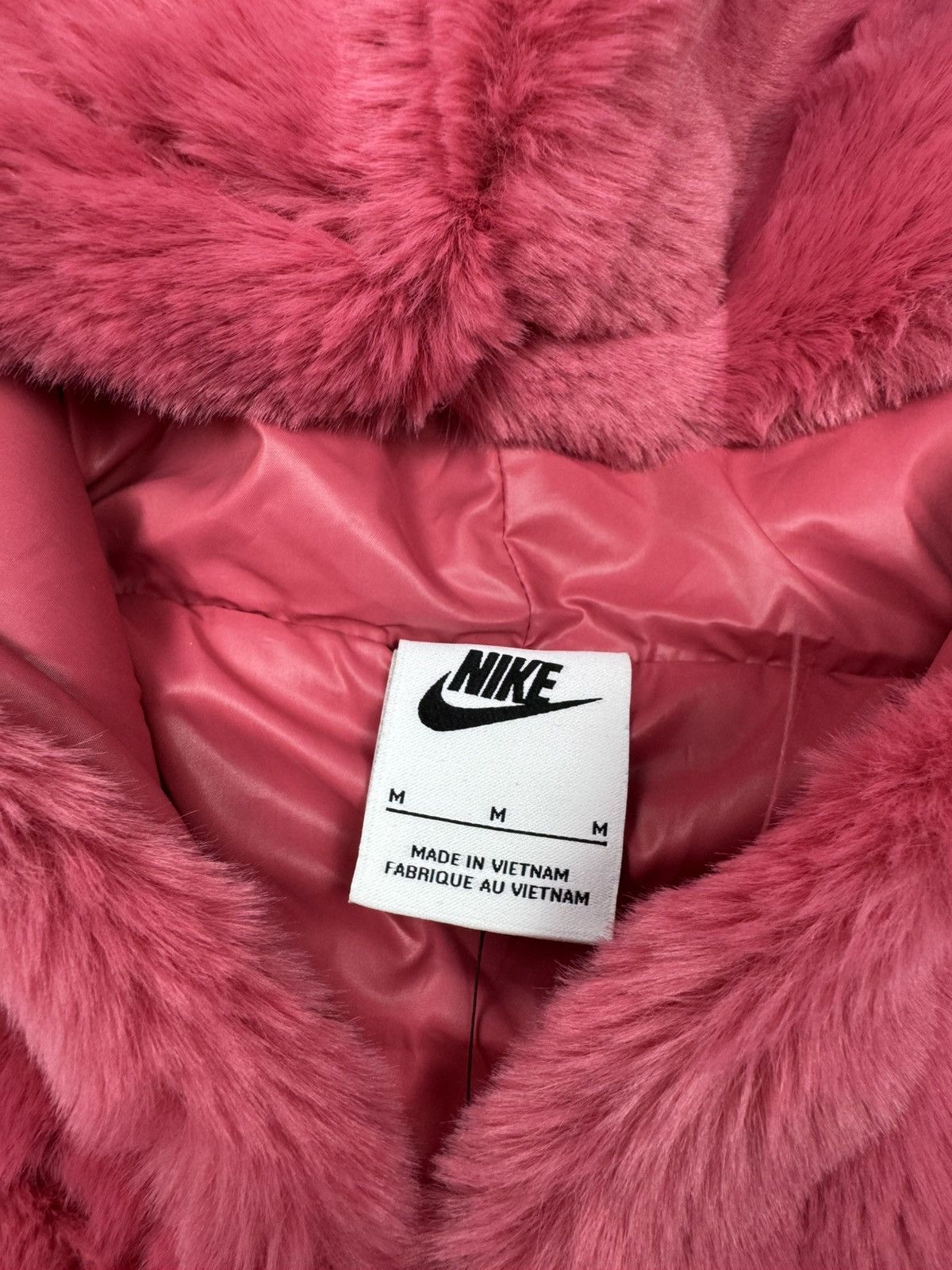 Nike × Vintage Nike Essential Faux Fur Swoosh Women’s Jacket M Size M / US 6-8 / IT 42-44 - 9 Thumbnail