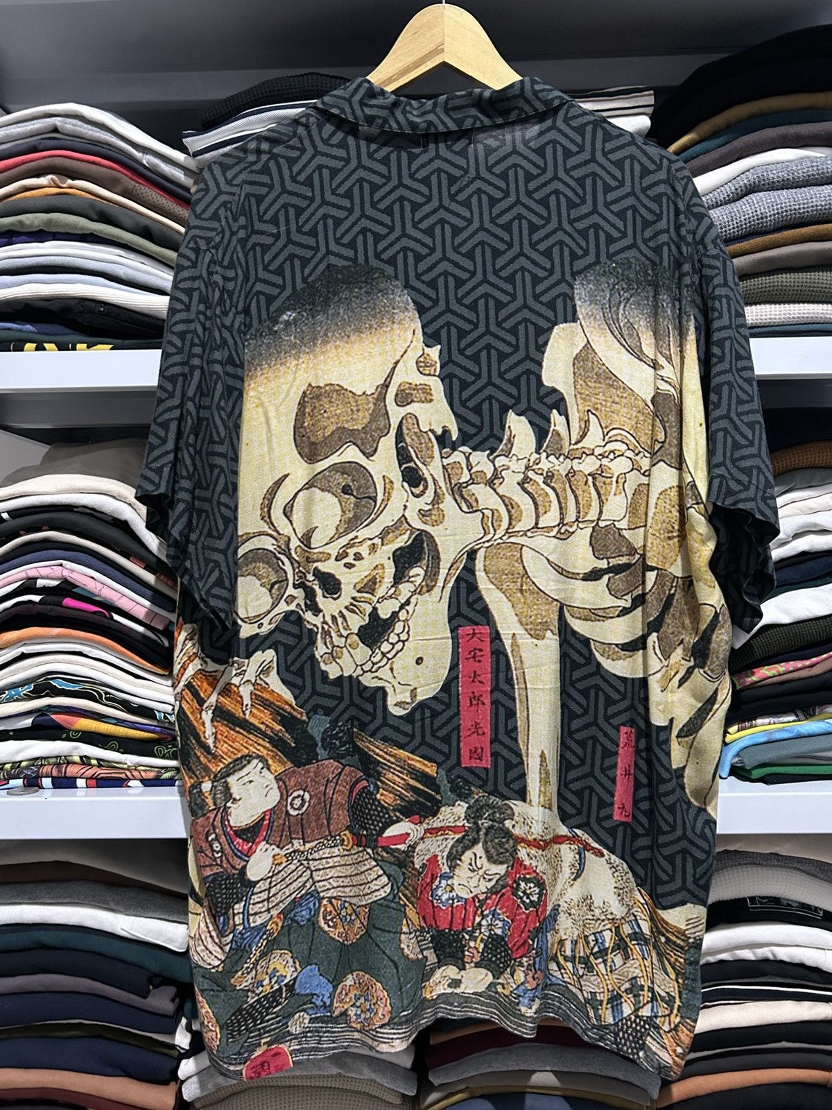 Japanese Brand Japanese Ukiyoe Printedshirt”Takiyasha thewitch&the skeleton Size US XL / EU 56 / 4 - 3 Thumbnail
