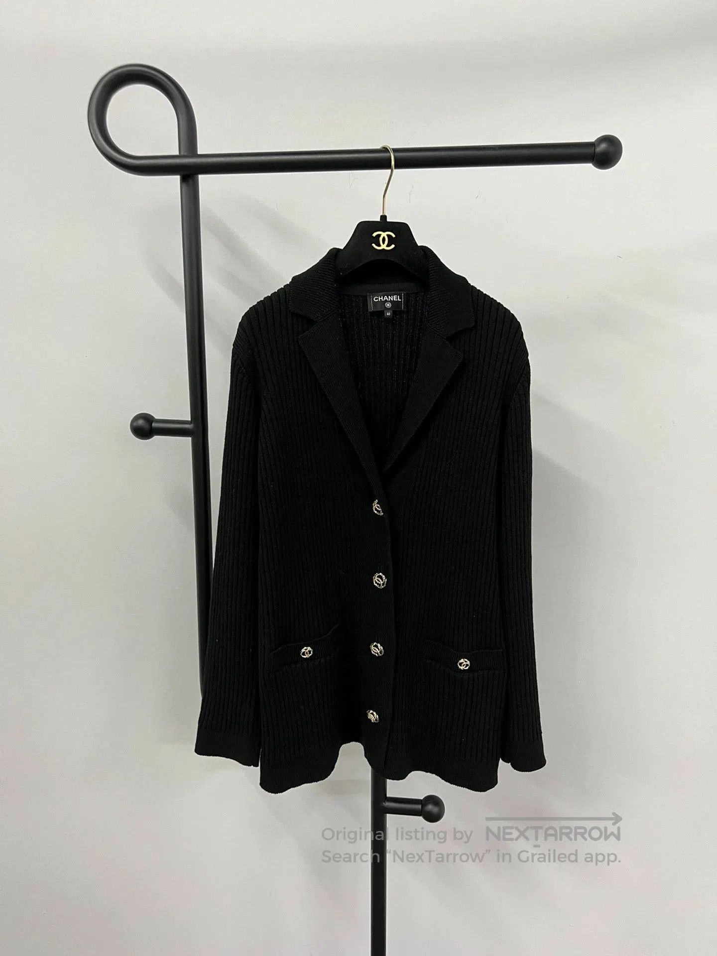 Chanel Chanel Black Gold Button Knit Cardigan. Size US L / EU 52-54 / 3 - 1 Thumbnail