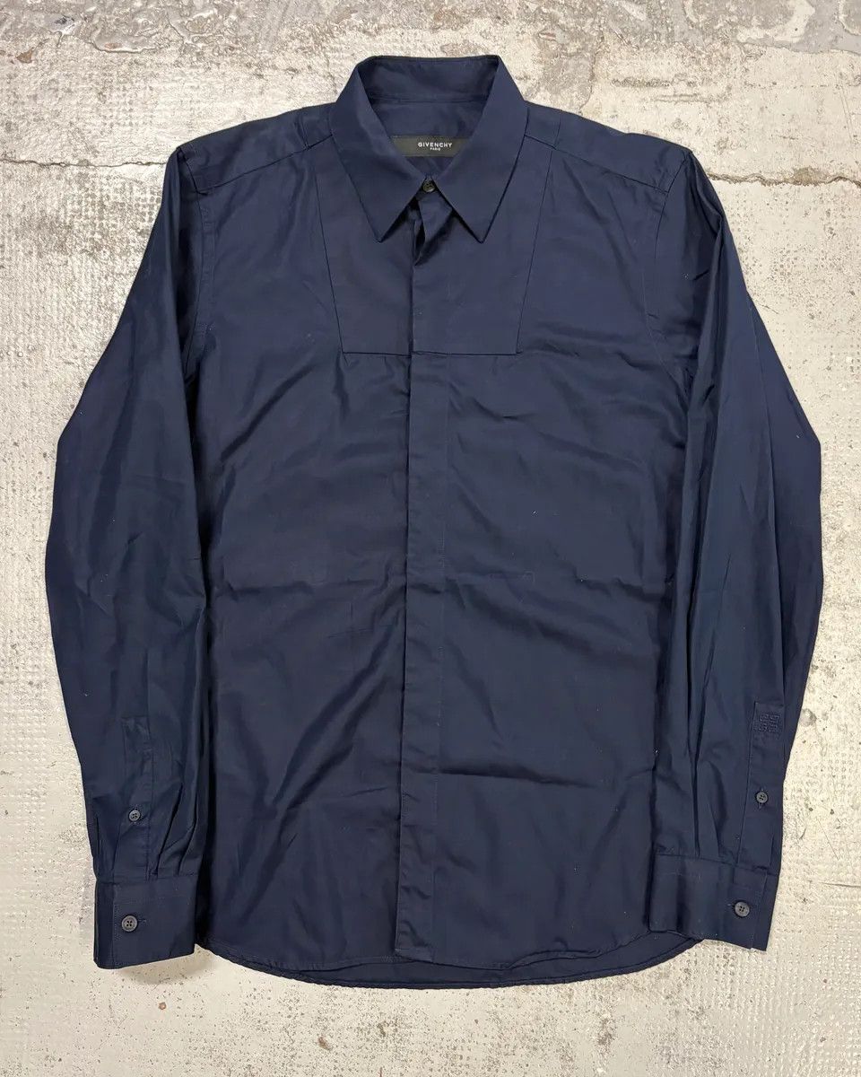 Givenchy 2000s Givenchy Navy Classy Mafia Shirt Size US M / EU 48-50 / 2 - 1 Thumbnail