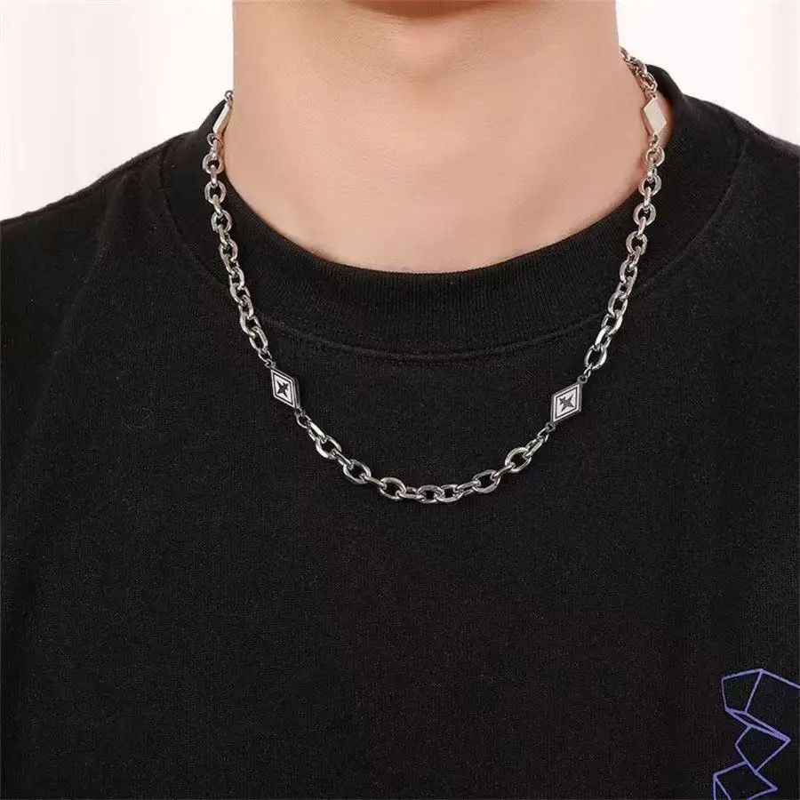 Jewelry Big O chain Square Shape Pendant Necklace Size ONE SIZE - 1 Thumbnail