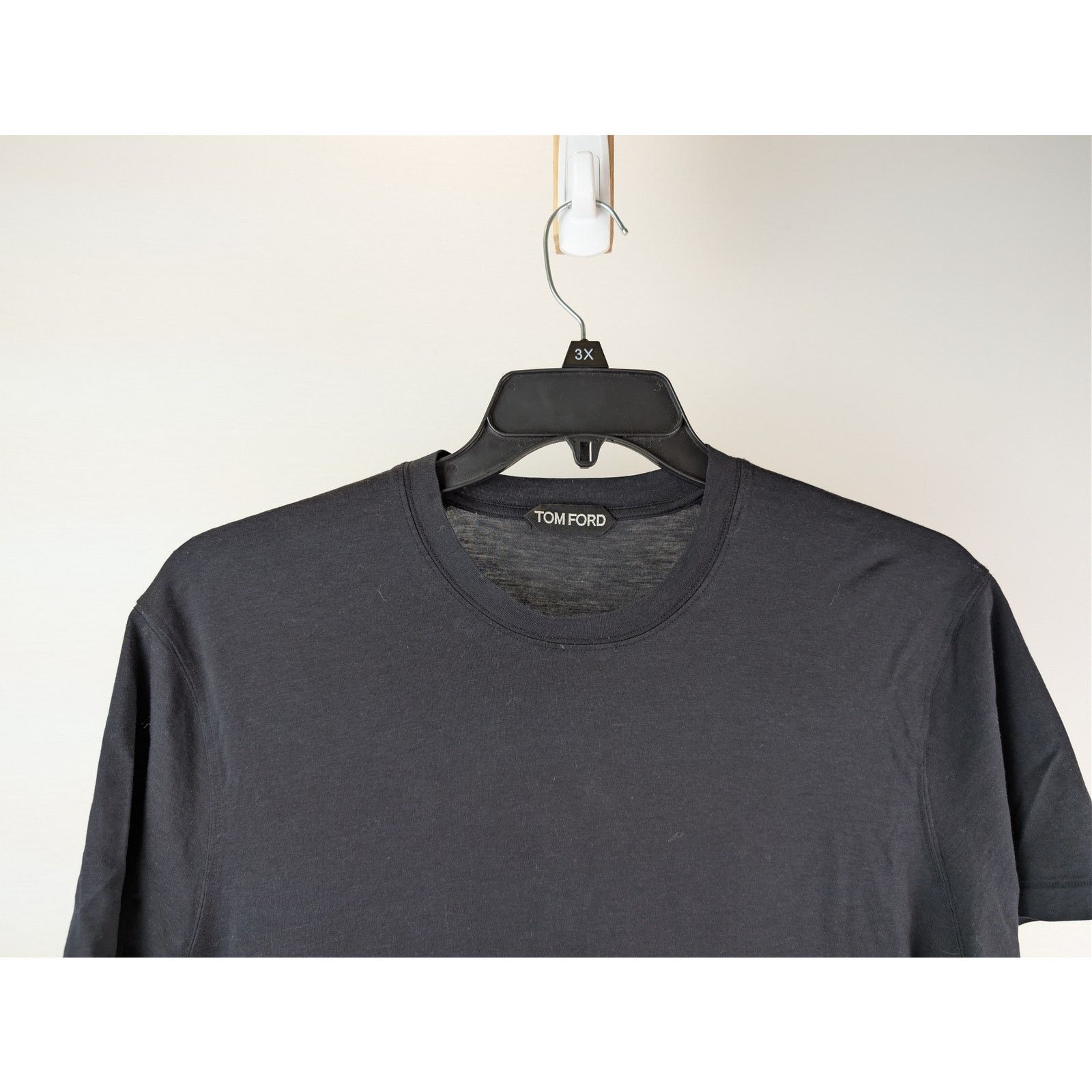 Tom Ford o1rshd1 CC20 Short Sleeve Crewneck T-Shirt in Black Size US M / EU 48-50 / 2 - 3 Thumbnail