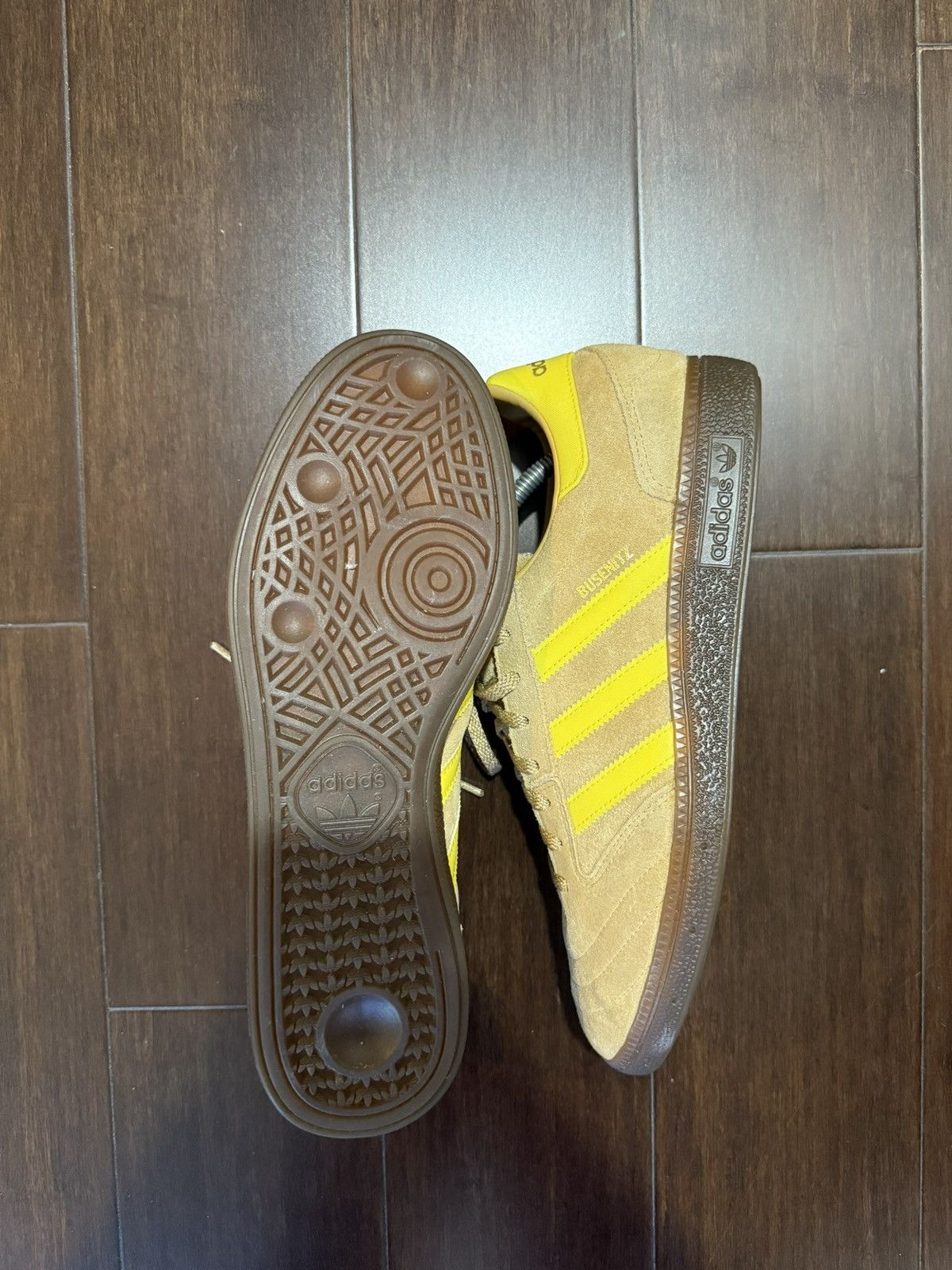 Adidas Adidas Busenitz Vintage Suede Sneakers in yellow and brown Size US 10 / EU 43 - 2 Thumbnail