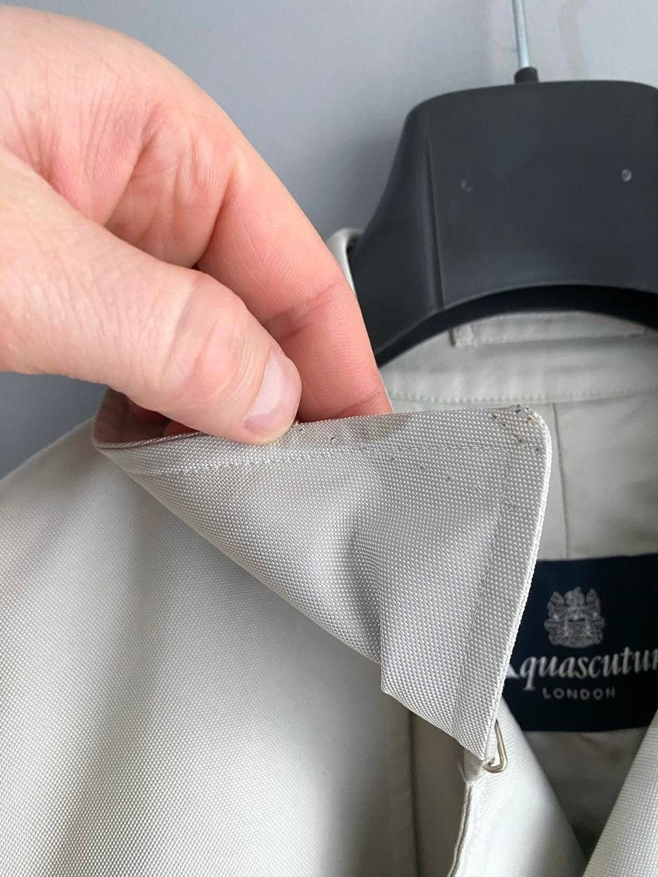 Aquascutum Aquascutum London Men's Grey Light Trench Coat, Size M Size US M / EU 48-50 / 2 - 8 Thumbnail