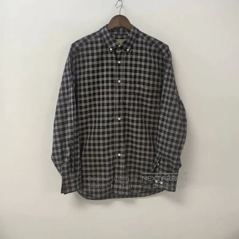 Burberry Burberry Dark Blue Men's Button-Up Shirt. Size US XL / EU 56 / 4 - 1 Thumbnail