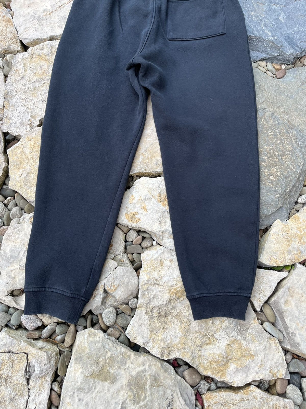 Jordan Brand × Nike Nike Jordan rare hype sweatpants y2k baggy pant joggers logo Size US 32 / EU 48 - 16 Thumbnail