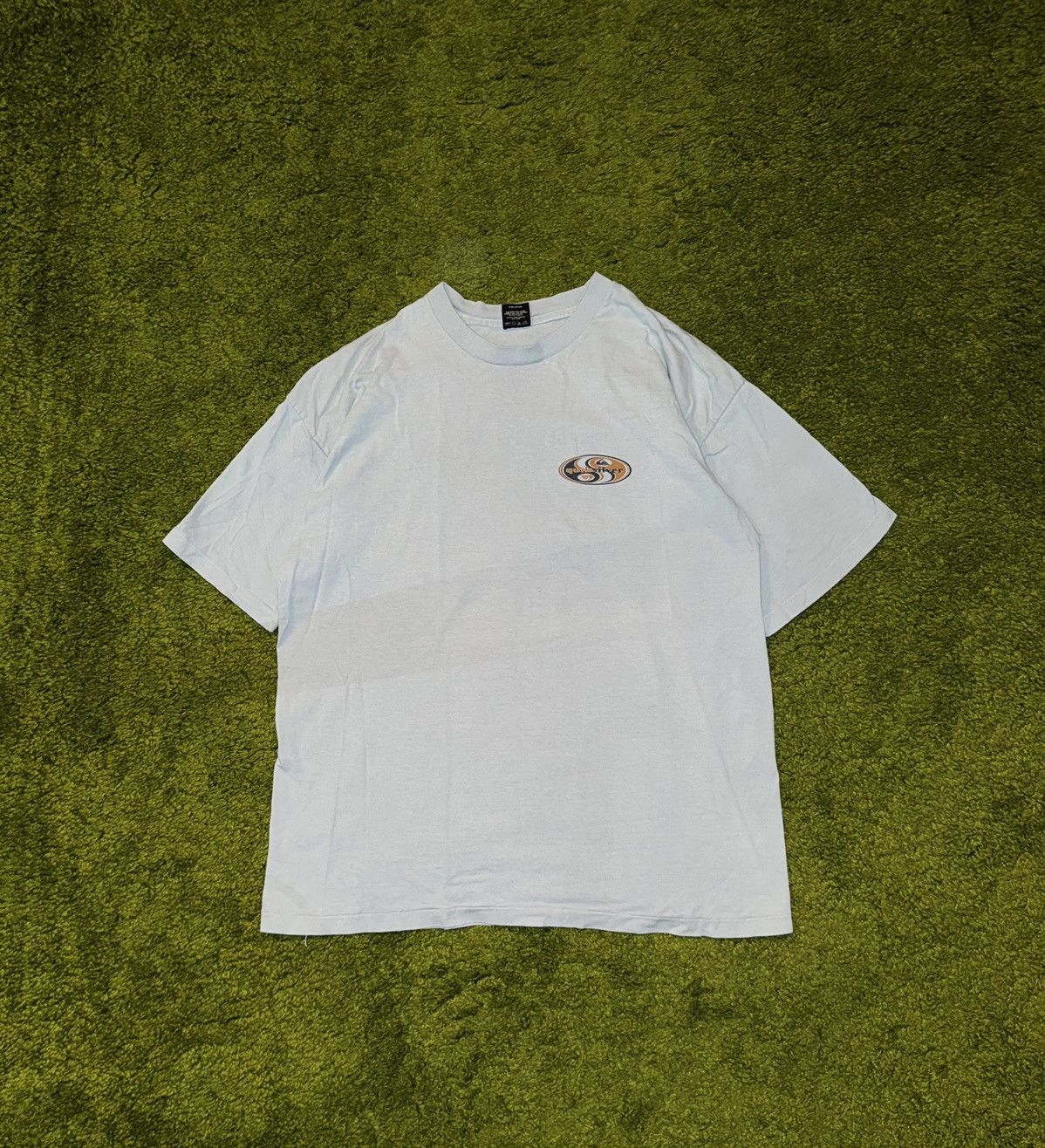 Quiksilver × Vintage ☯️ Quiksilver 1990s vintage ying yang logo surfing t-shirt Size US XL / EU 56 / 4 - 2 Thumbnail