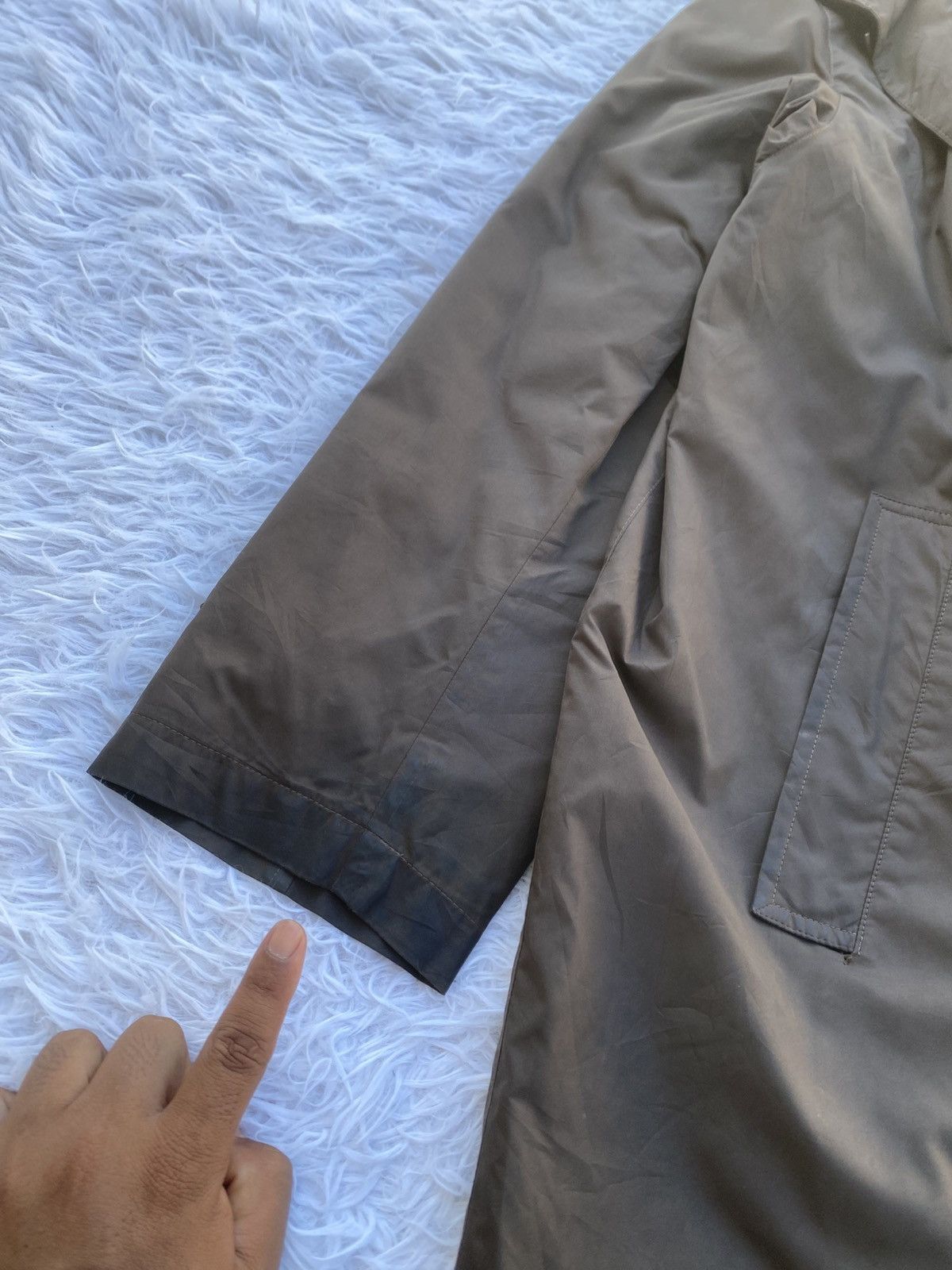Burberry Rare Vintage Burberry Nylon Long Jacket Size US L / EU 52-54 / 3 - 24 Thumbnail