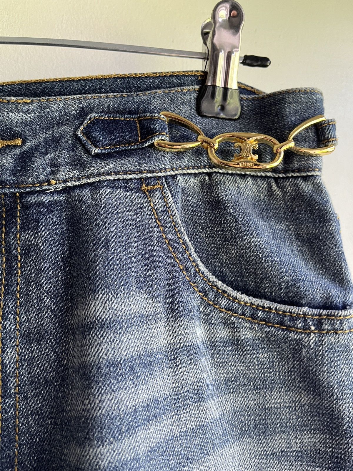 Celine Jane Flare Jeans in Denim Union Wash Size 26" / US 2 / IT 38 - 7 Thumbnail