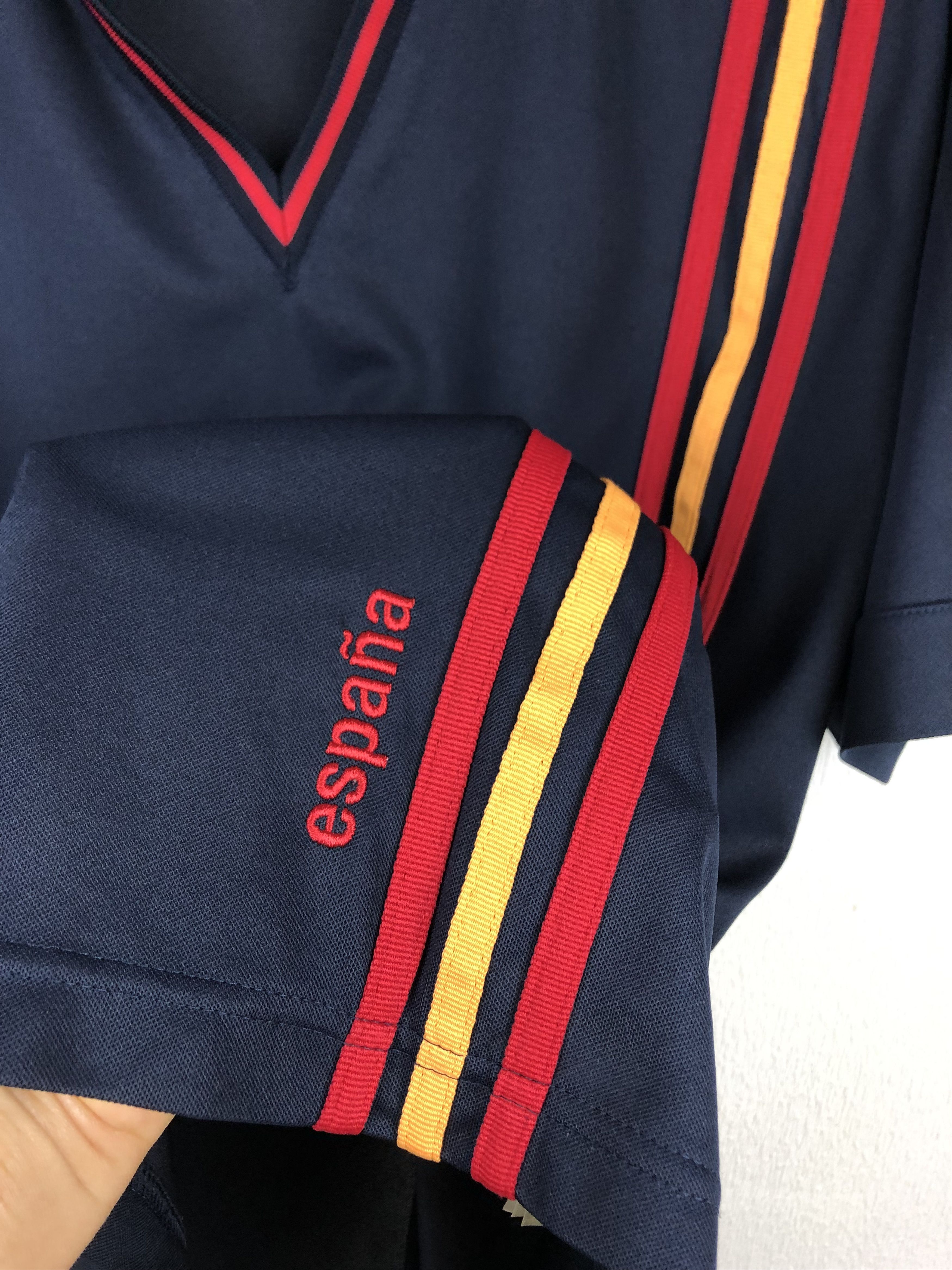 Adidas Vintage Adidas Spain Football Shirt Soccer Jersey Camiseta Size US XL / EU 56 / 4 - 5 Thumbnail