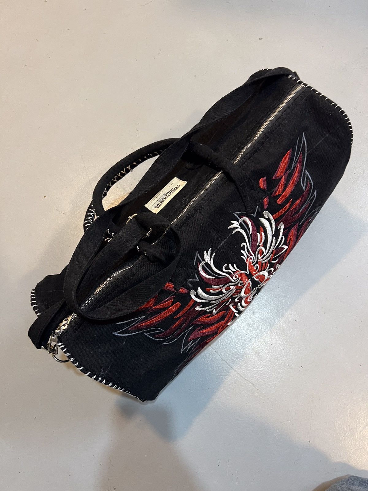 Vintage 1of1 custom made crazy embroidery work duffle bag Size ONE SIZE - 4 Thumbnail