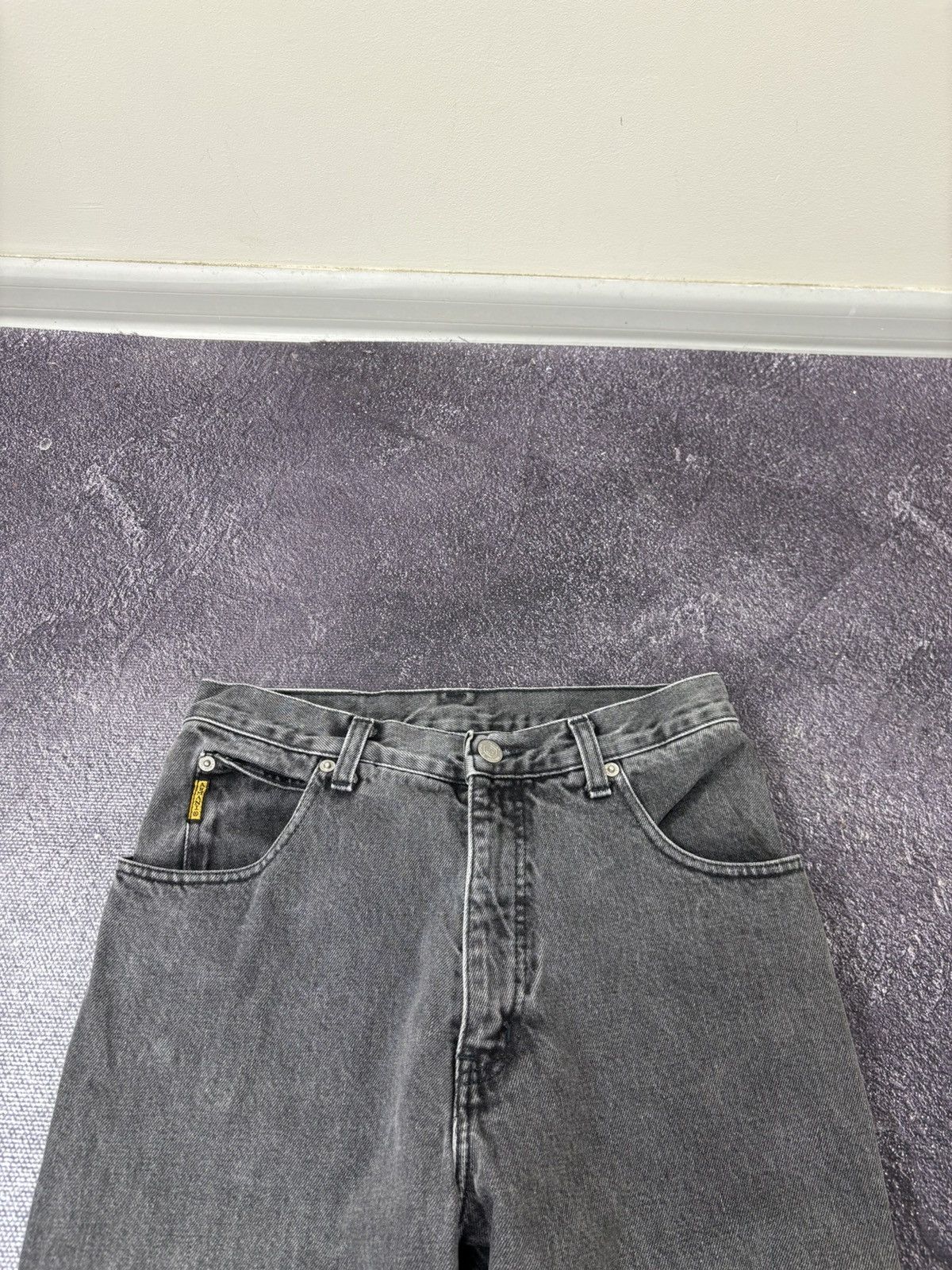 Armani Vintage Armani Jeans 90s Gray Luxury Denim Skinny Jeans Size US 28 / EU 44 - 13 Thumbnail