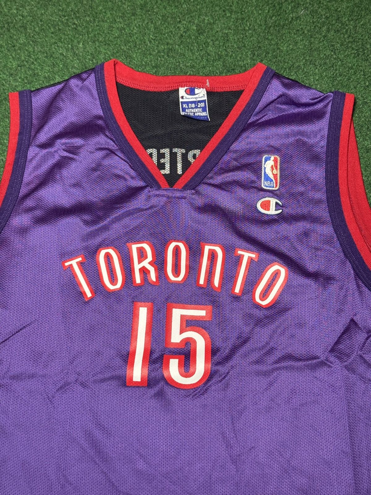 Champion Vintage 90s Toronto Raptors Vince Carter #15 Retro Jersey Size US M / EU 48-50 / 2 - 2 Thumbnail