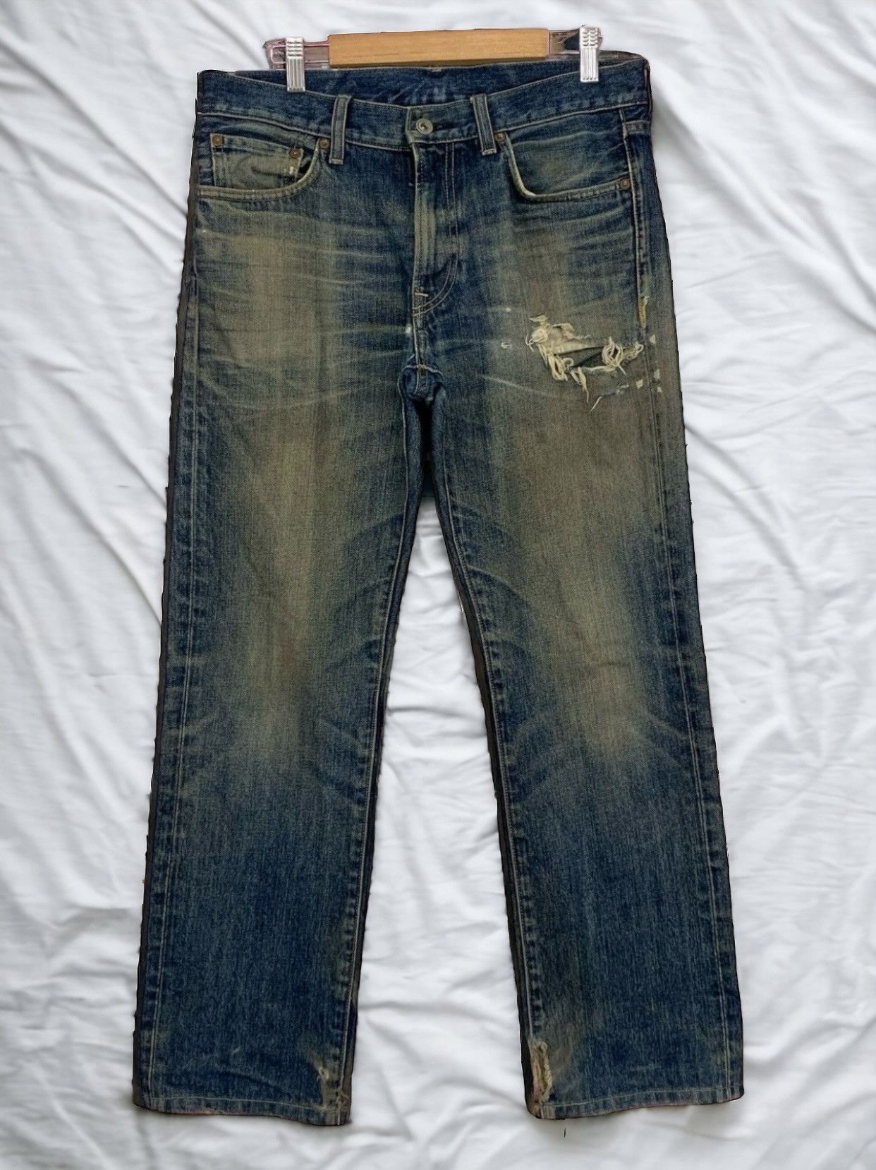 Japanese Brand Mud Wash Y2K Tokyo Distressed Regular Straight Denim (AD24) Size US 31 - 1 Thumbnail