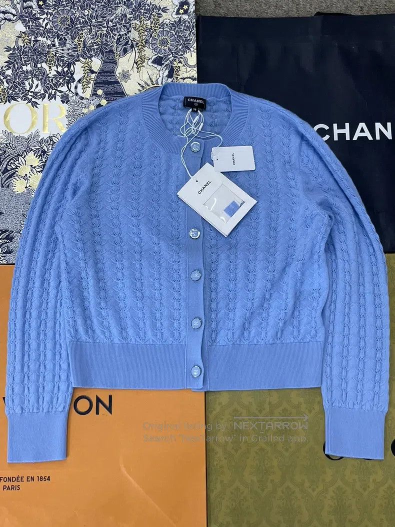 Chanel Chanel 24B blue cashmere knitted cardigan coat Size XS / US 0-2 / IT 36-38 - 1 Thumbnail