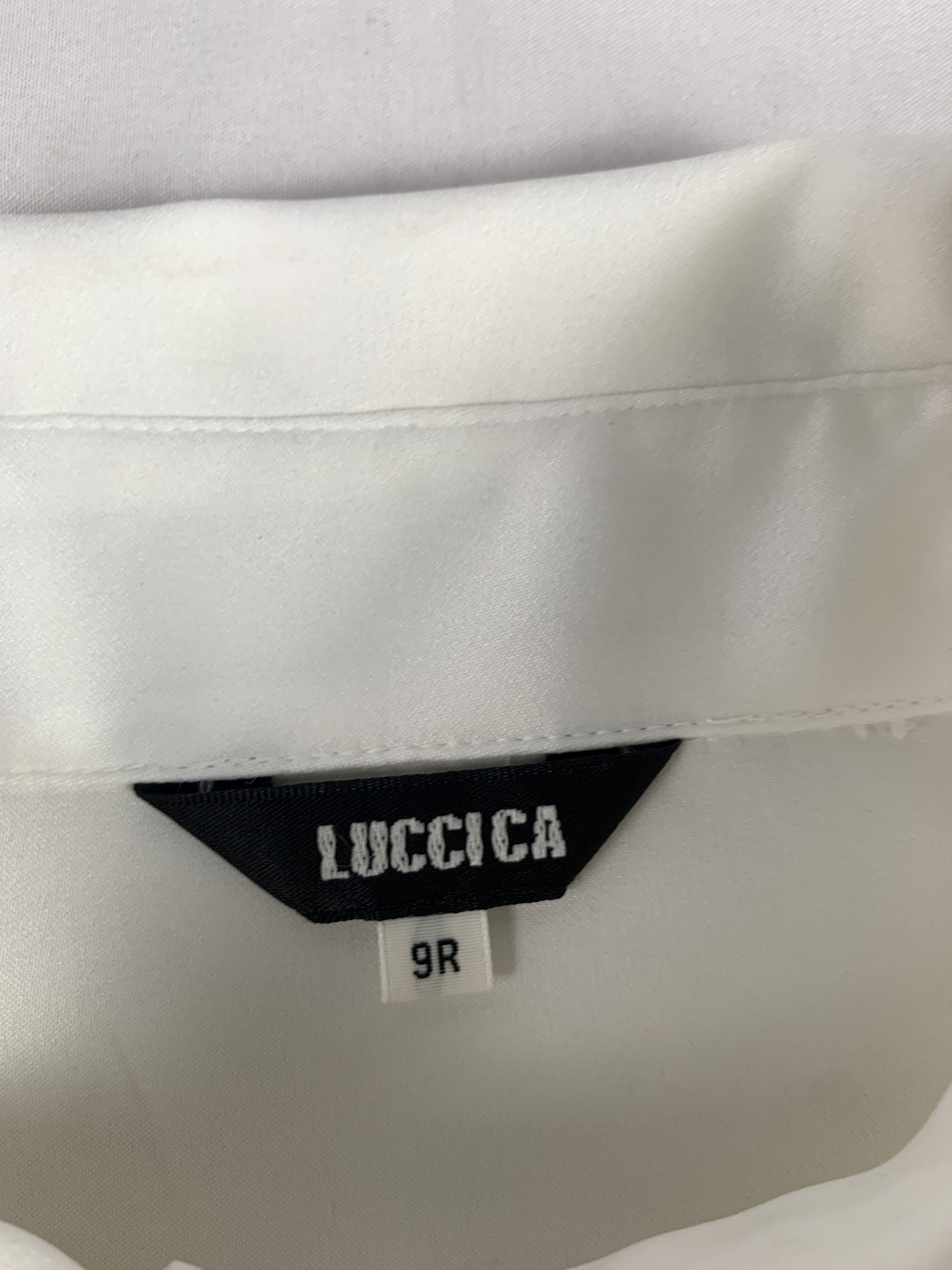 Japanese Brand Luccia White Ruffle Trim Blouse (M) Size M / US 6-8 / IT 42-44 - 7 Thumbnail