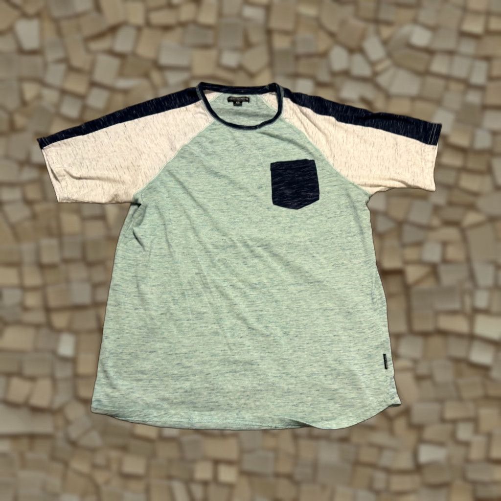 Vintage VINTAGE? (no) Ocean Current Shirt Men's XXL Green Pocket Tee Round Neck 2XL Short Sleeve T-Shirt Men Size US XXL / EU 58 / 5 - 1 Thumbnail