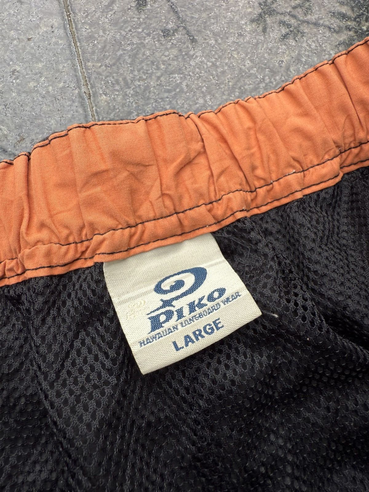 Japanese Brand 90’s PIKO RARE HAWAIIAN SURF Y2K ZIP SHORT TRANSFORMER PANTS Size US 34 / EU 50 - 16 Thumbnail