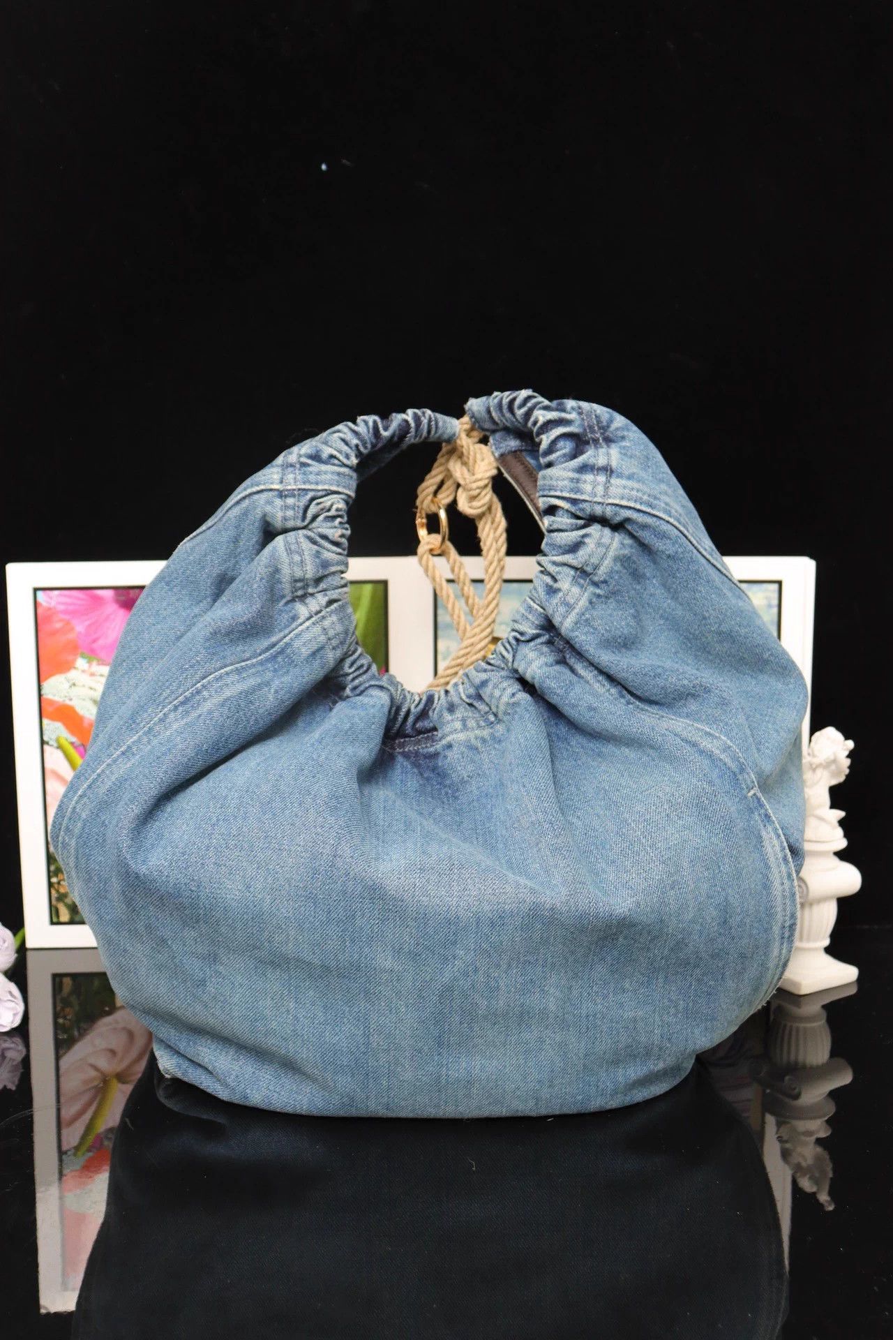 Loewe Loewe Squeeze Denim Shoulder Bag 23x29x14 Size ONE SIZE - 1 Thumbnail