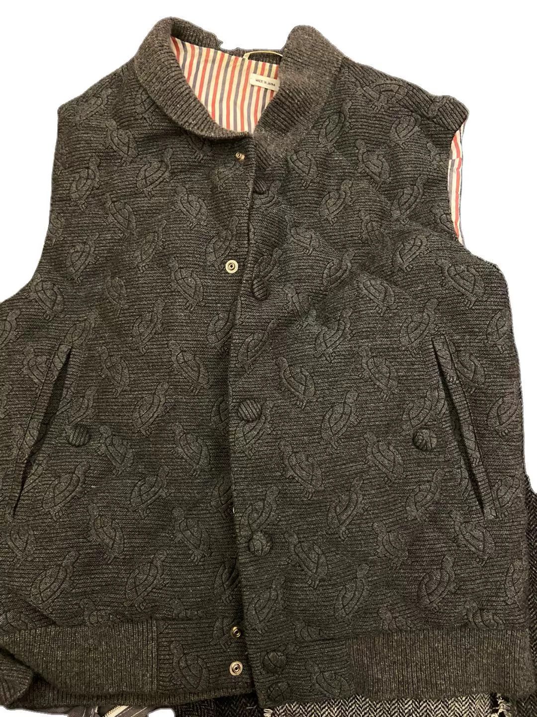Thom Browne thom browne embroidered turtle vest Size US M / EU 48-50 / 2 - 1 Thumbnail