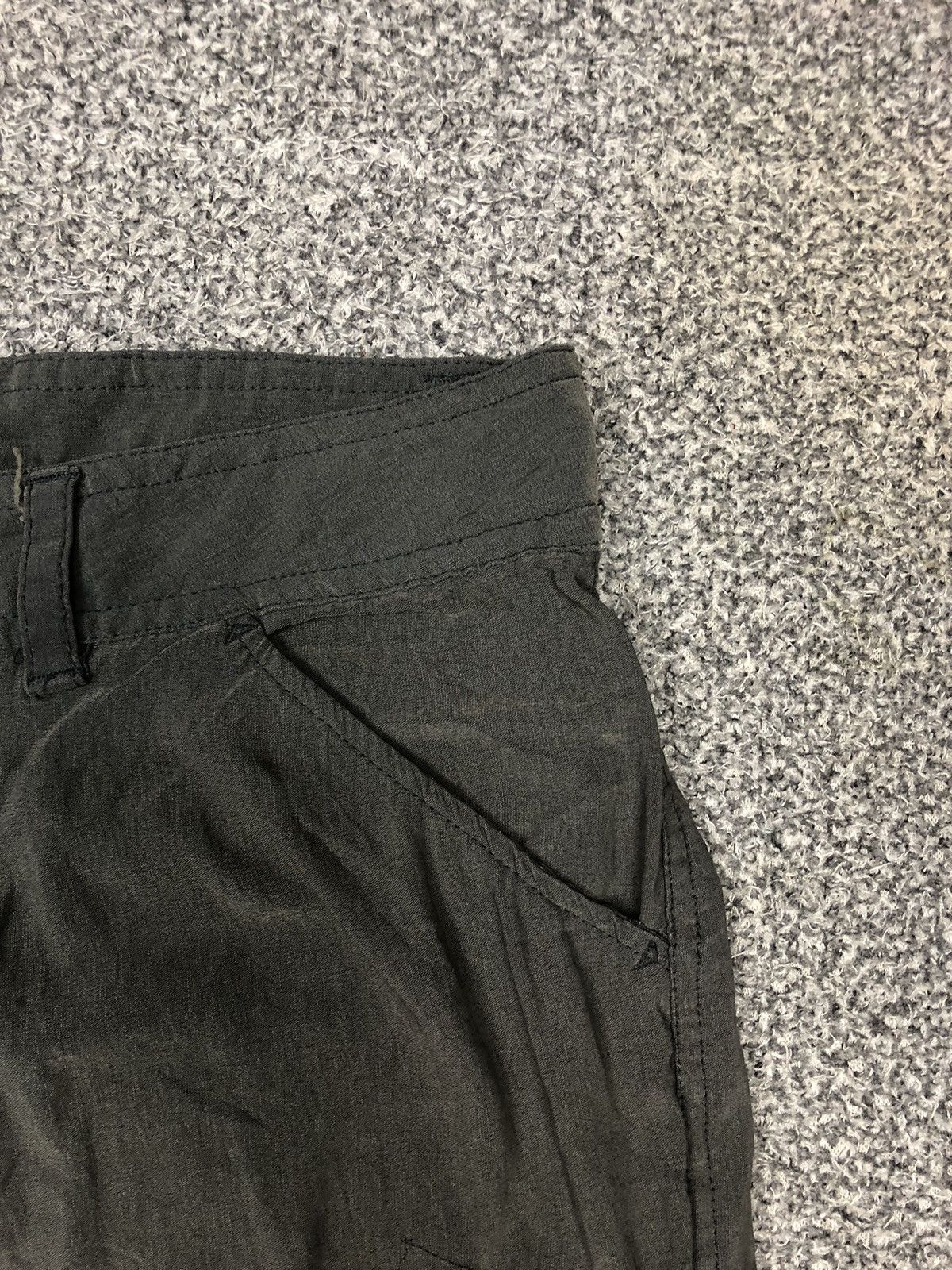 Carhartt × Japanese Brand × Vintage Vintage Y2K Gerry Outdoor 6 Pocket Shortpants Size US 32 / EU 48 - 6 Thumbnail
