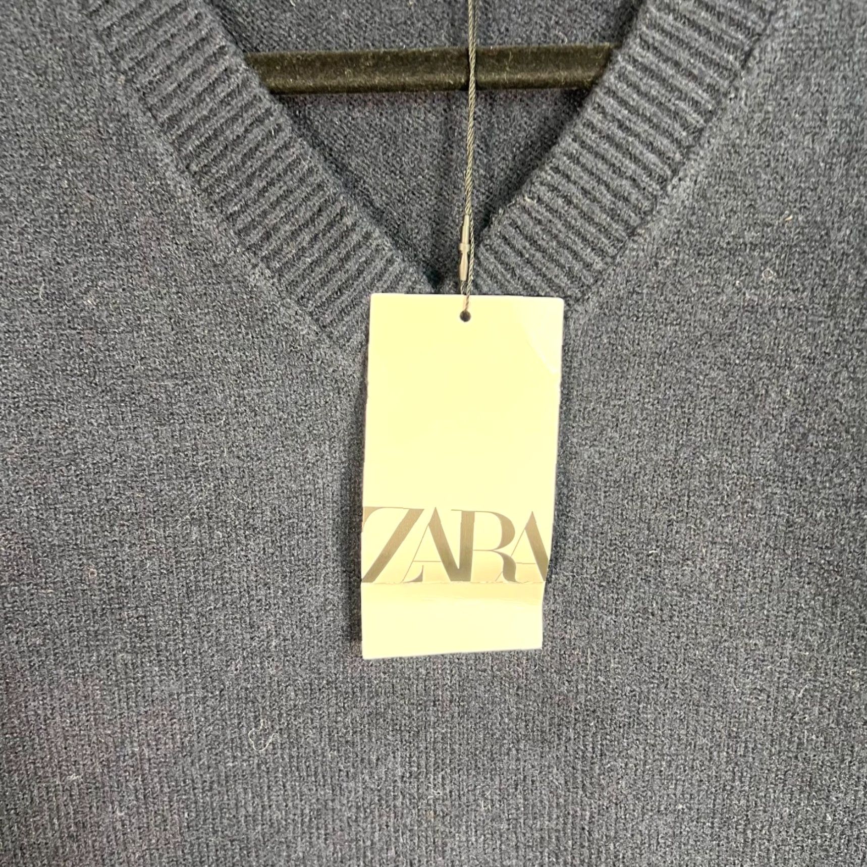 Zara ZARA Women Large Navy Blue V-Neck Sweater Pullover Long Sleeve Size L / US 10 / IT 46 - 3 Thumbnail
