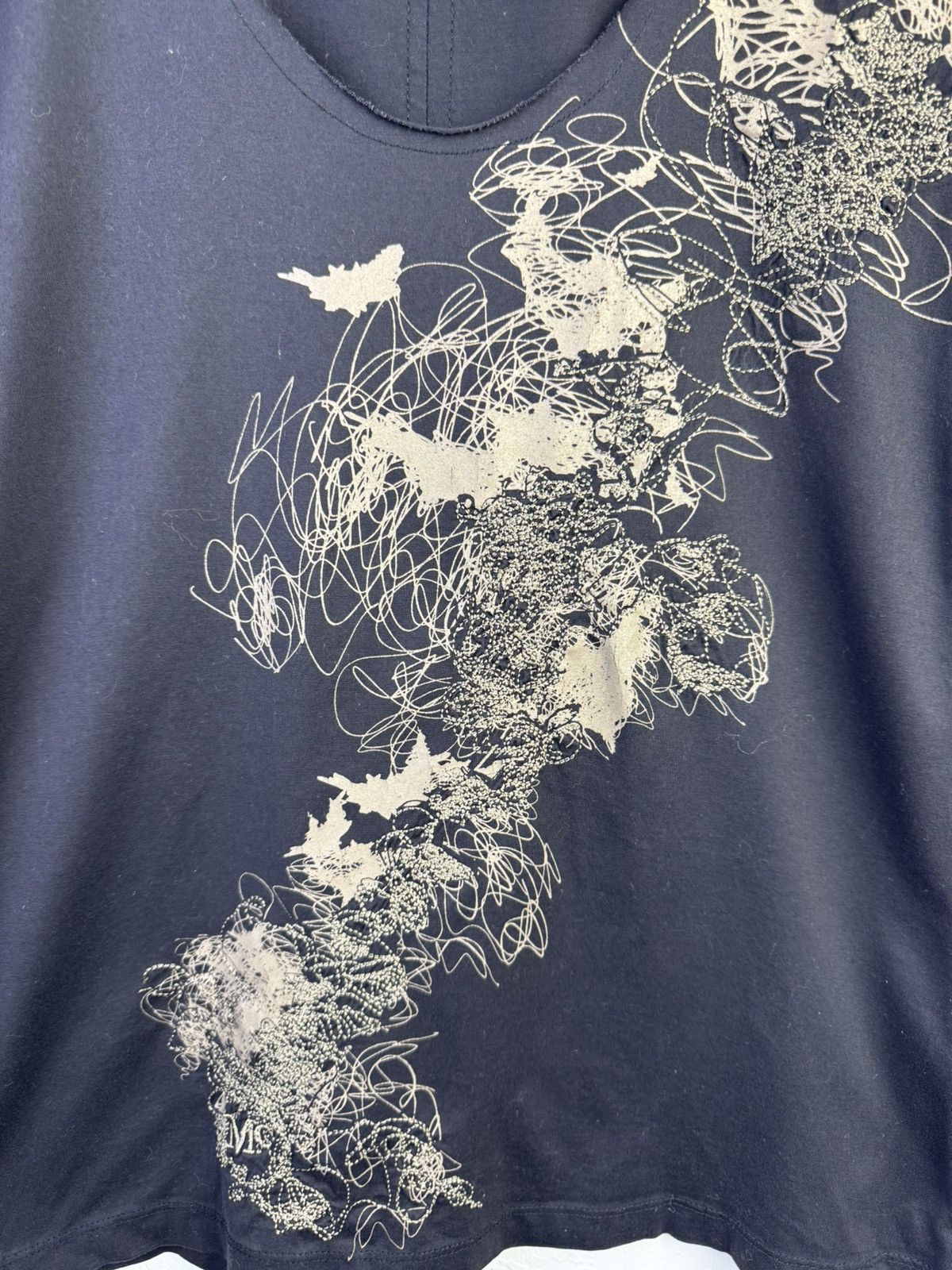 Alexander McQueen Alexander McQueen abstract embroidery Tshirt Size XS / US 0-2 / IT 36-38 - 3 Thumbnail