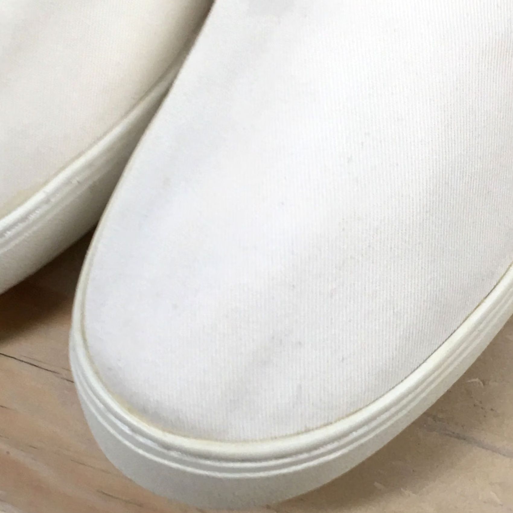 Old Navy Old Navy White Loafer Womens 10 Casual Slip On Canvas Shoes Size US 10 / IT 40 - 7 Thumbnail