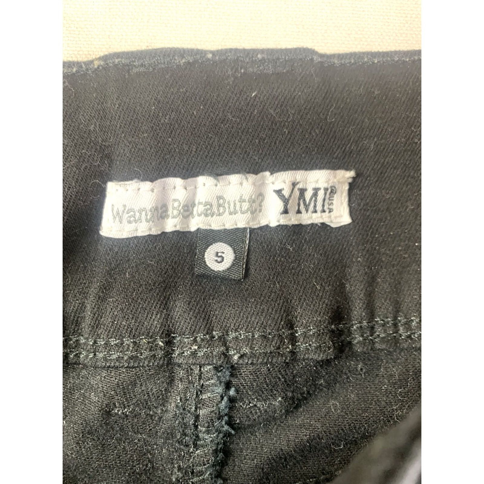 Vintage Womens YMI Jeans Capri WannaBettaButt Black Stretch Size 5 Size 26" / US 2 / IT 38 - 5 Thumbnail