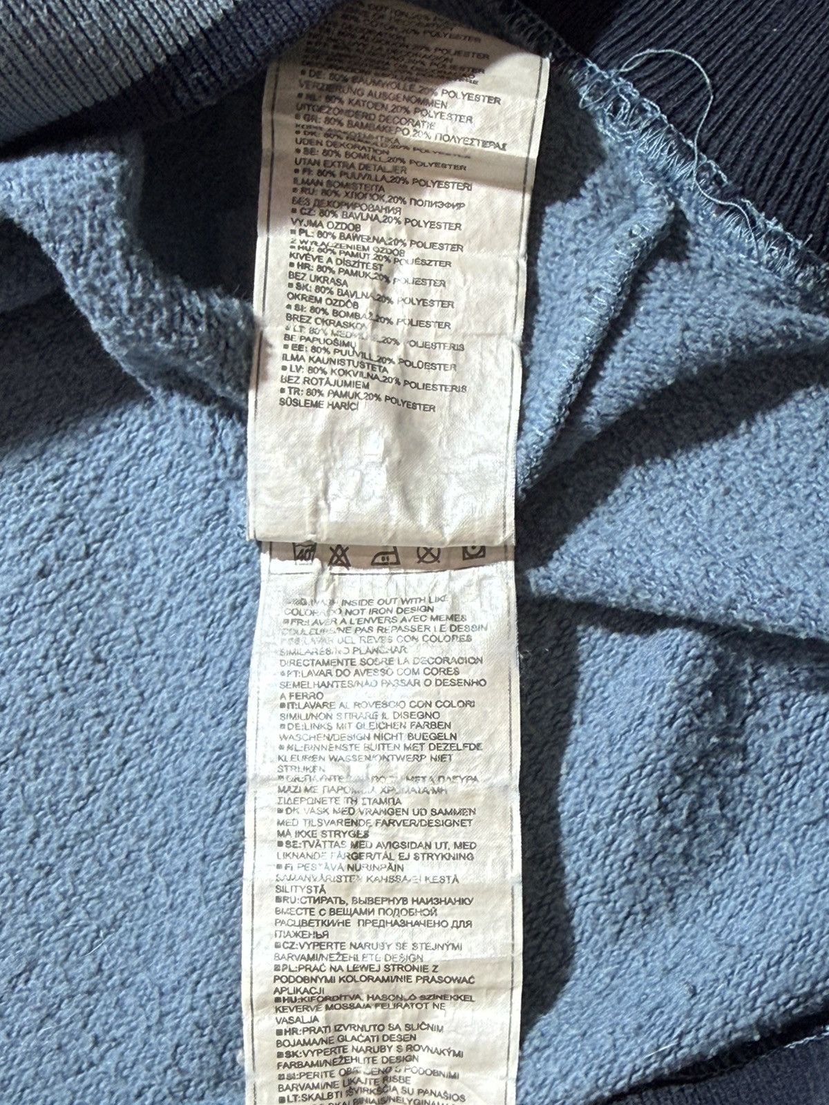 Nike Vintage 90s Nike Central Logo Sweatshirt Size US L / EU 52-54 / 3 - 13 Thumbnail