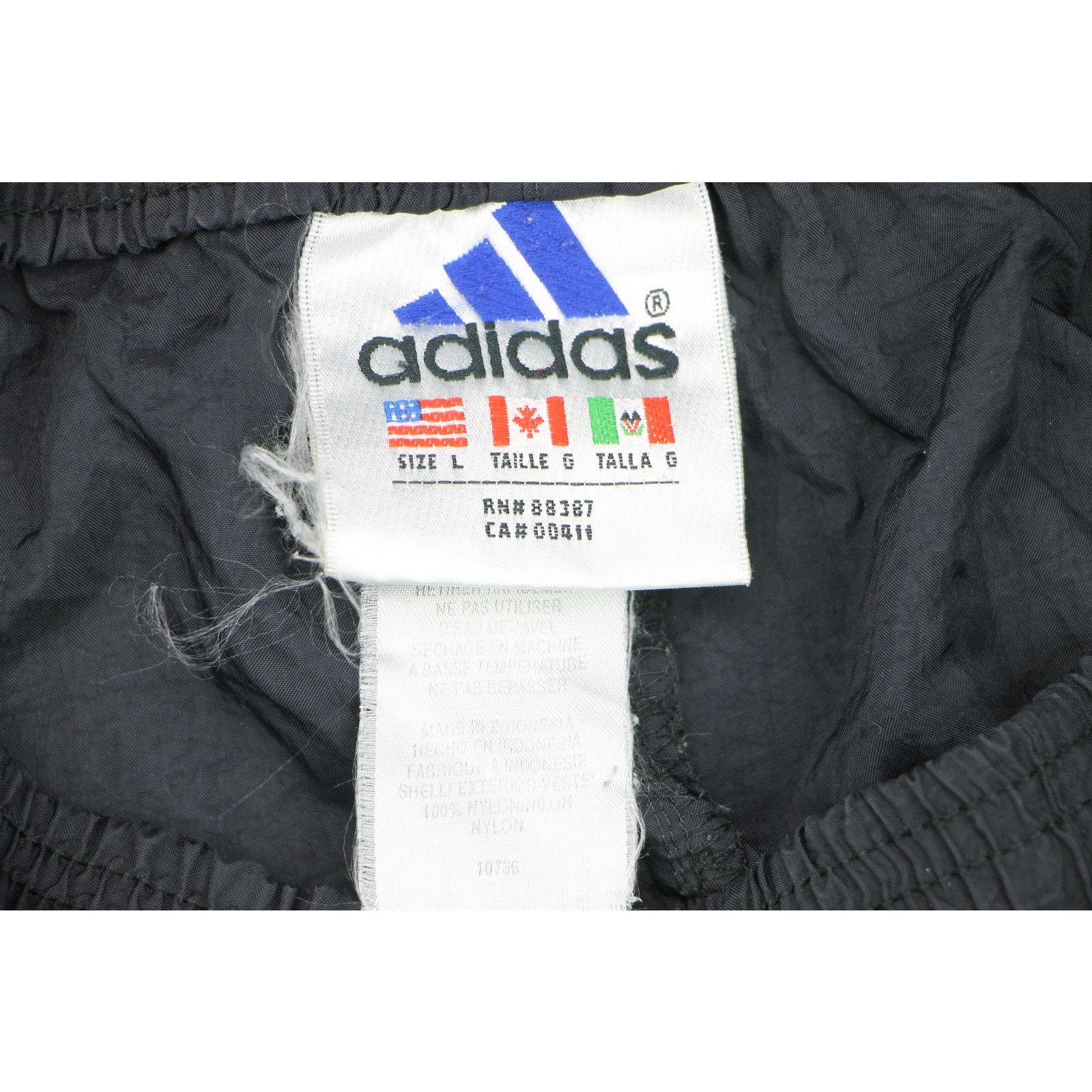 Vintage Vintage Black Adidas Striped Y2k Soccer Gym Running Shorts L Size US 36 / EU 52 - 3 Thumbnail