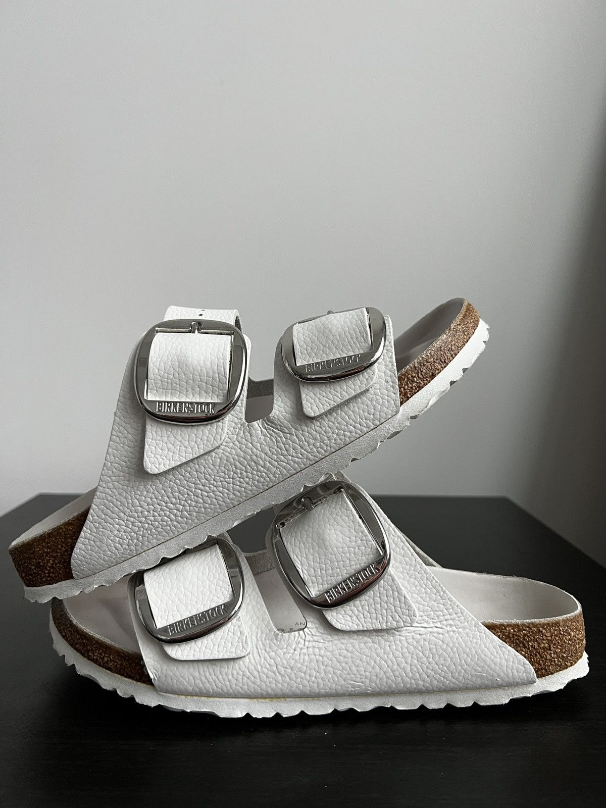 Birkenstock Birkenstock Authentic Arizona Big Buckle White Leather Size US 10 / IT 40 - 9 Thumbnail