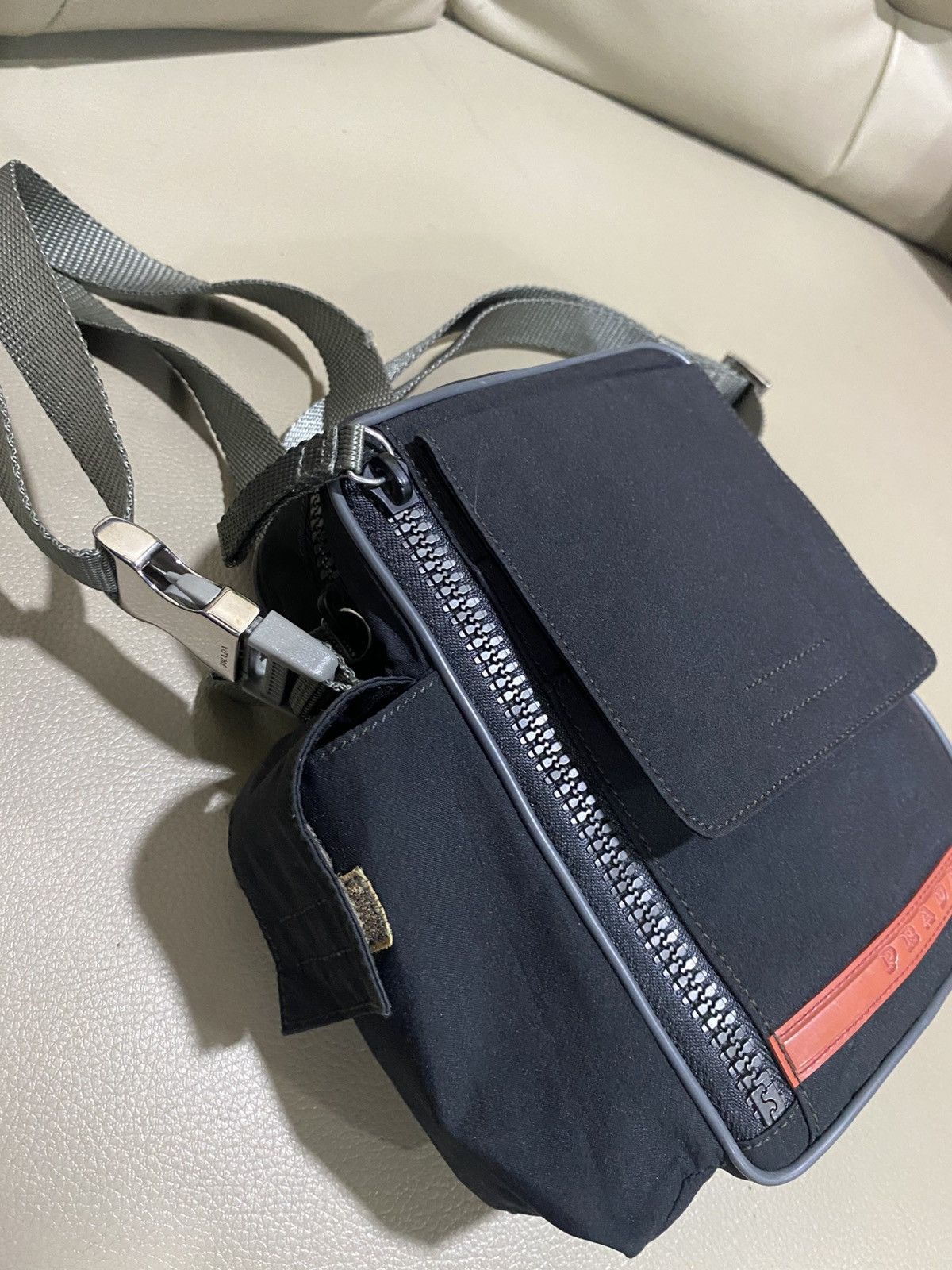 Prada Authentic Prada Sling Art.4VA337 Mat.JAY Bag Size ONE SIZE - 17 Thumbnail