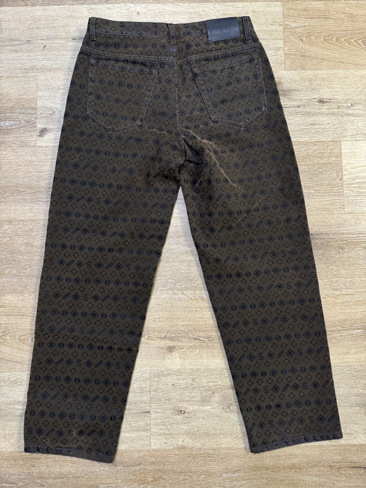 supreme flocked loose fit jean 32