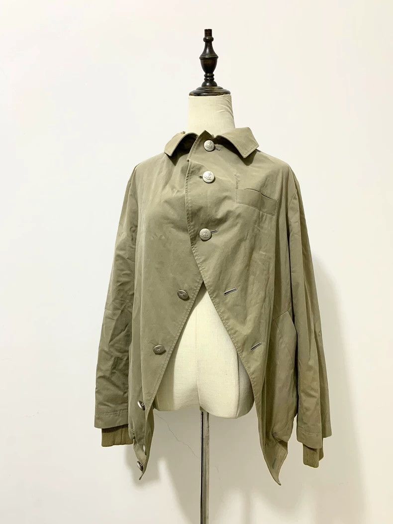 Vivienne Westwood Vivienne Westwood A beige jacket coat Size M / US 6-8 / IT 42-44 - 1 Thumbnail