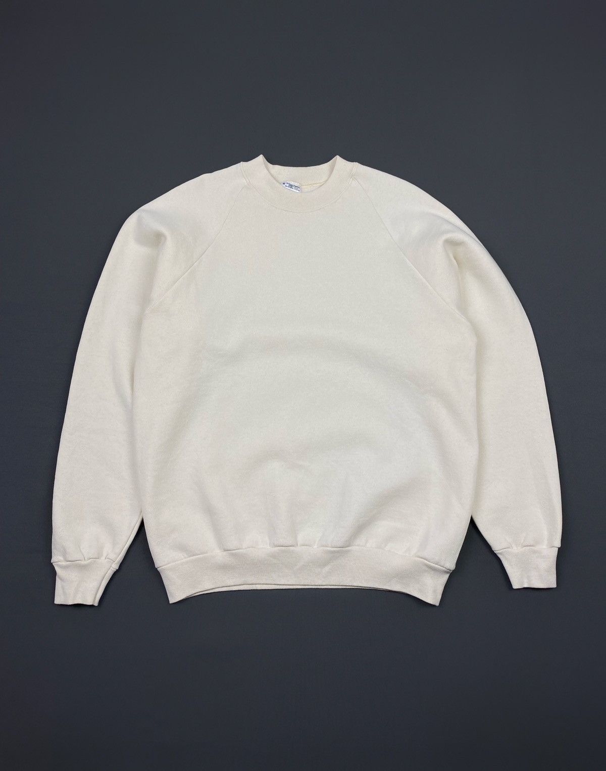 Vintage 1990’s Vintage Screen Stars Cream Basic Boxy Sweatshirt Size US M / EU 48-50 / 2 - 2 Thumbnail