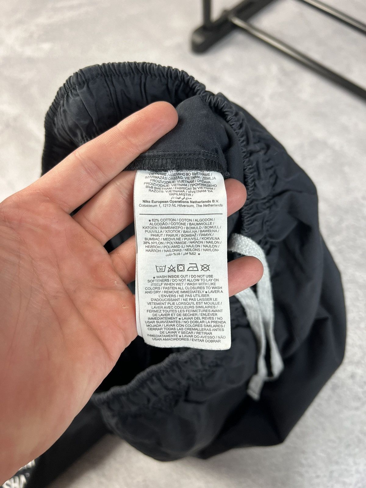 Nike Nike streetwear jogger pants Size US 30 / EU 46 - 9 Thumbnail