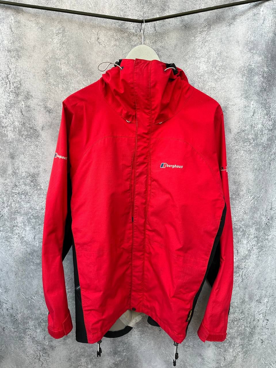 Berghaus Berghaus Gore-Tex XCR Extrem Windbreaker Black/Red Jacket Size US L / EU 52-54 / 3 - 2 Thumbnail