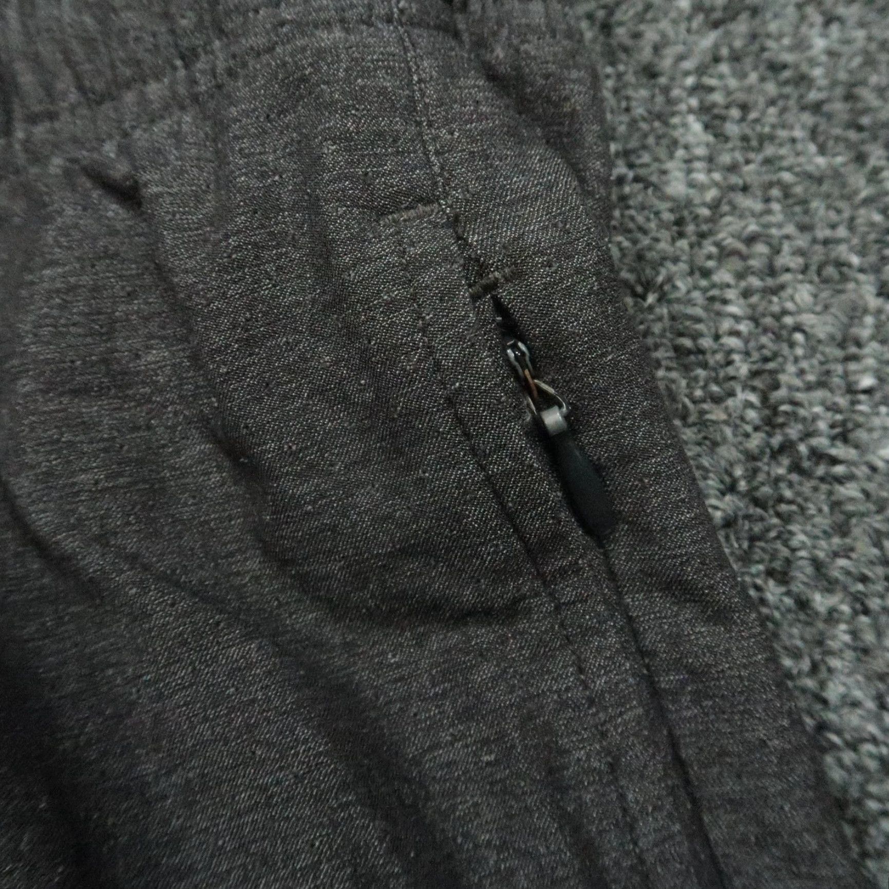 Rhone Rhone Shorts Mens XL Gray Guru Performance Athletic Zip Pocket Gym Training Size US 36 / EU 52 - 3 Thumbnail