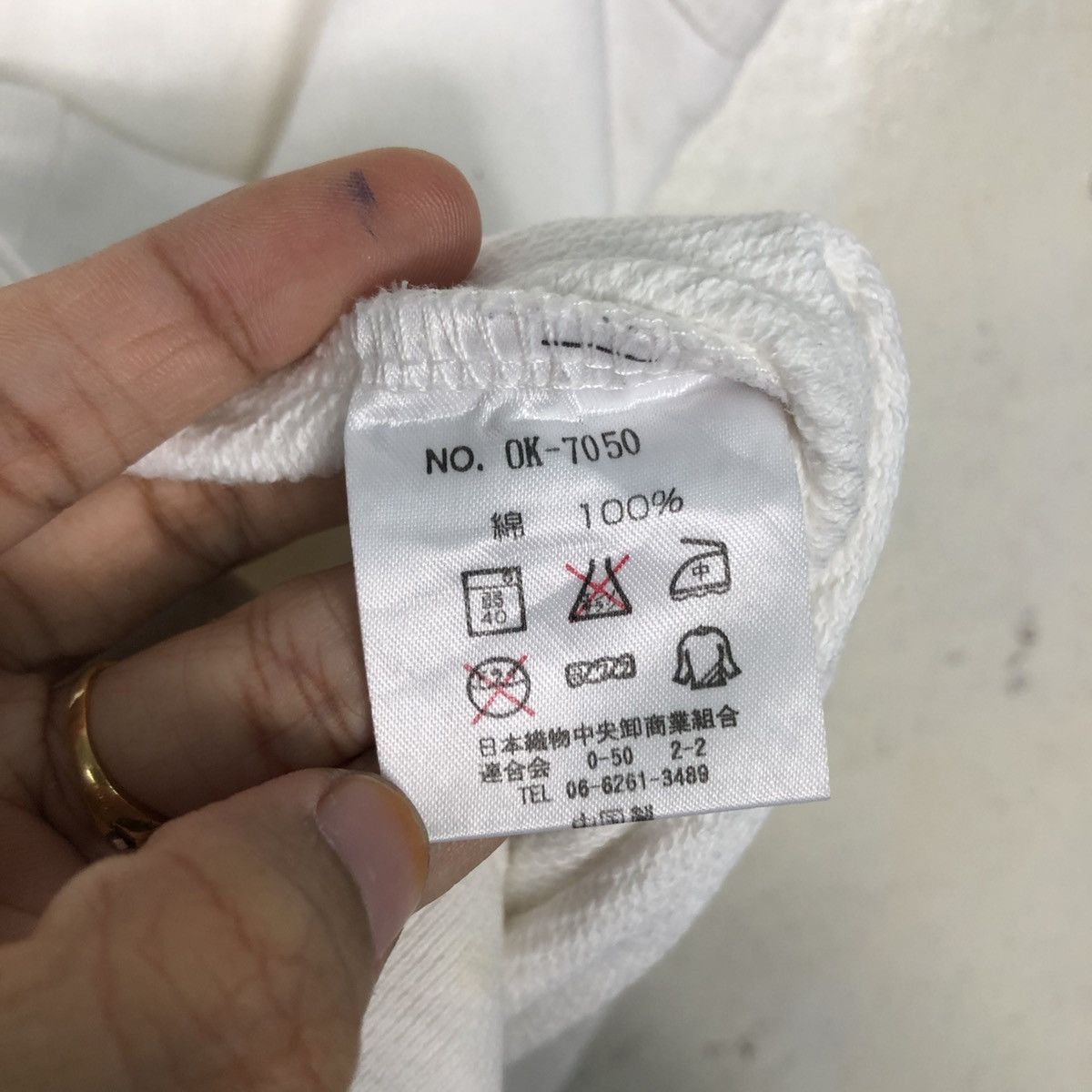 Japanese Brand 📌Vintage Sweatshirt Sleeve Less Oshkosh Rich White Size US M / EU 48-50 / 2 - 14 Thumbnail