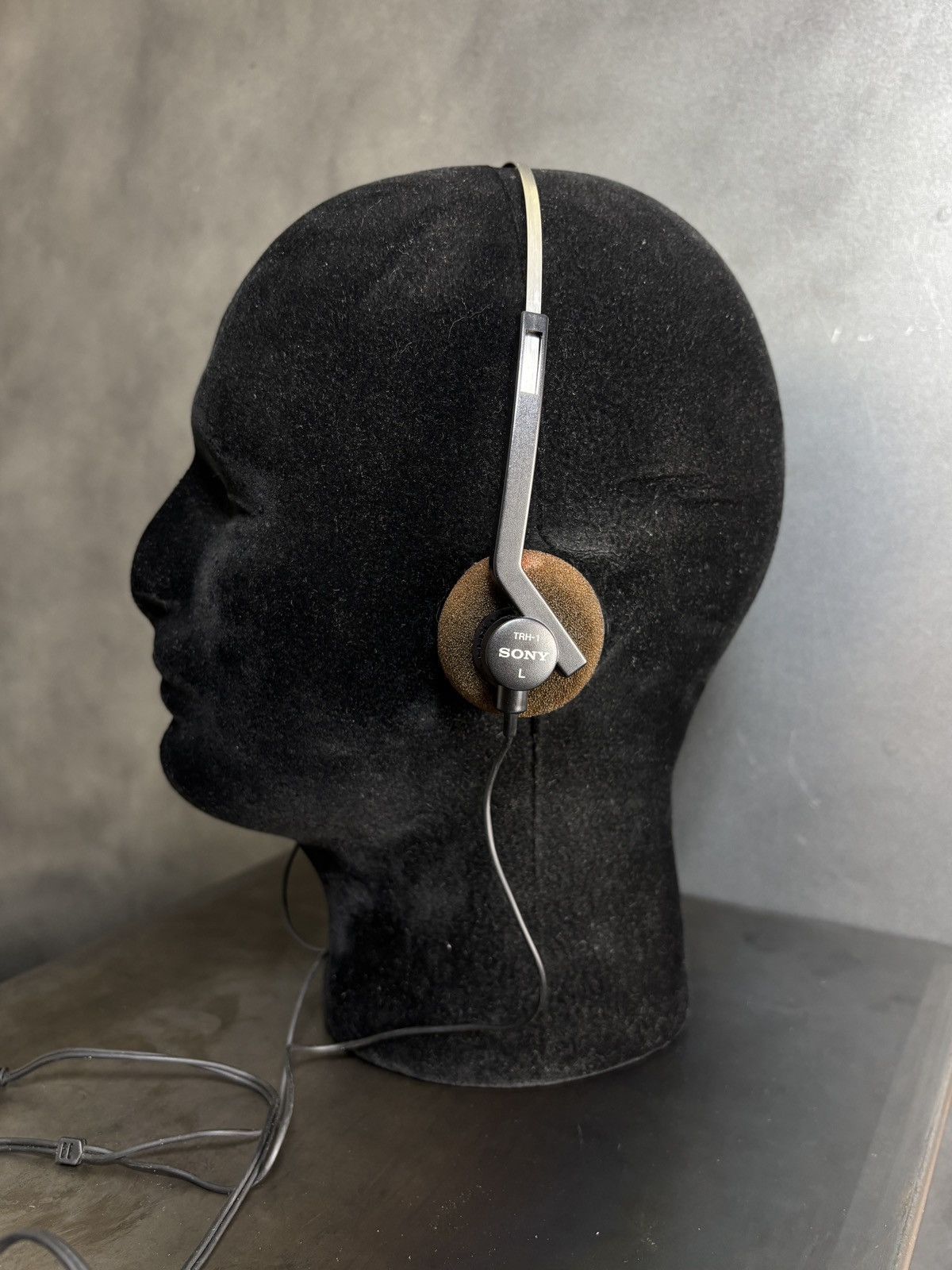 Sony 1980s Vintage Sony TRH-1 Over Ear Headphones Koss Walkman Size ONE SIZE - 10 Thumbnail