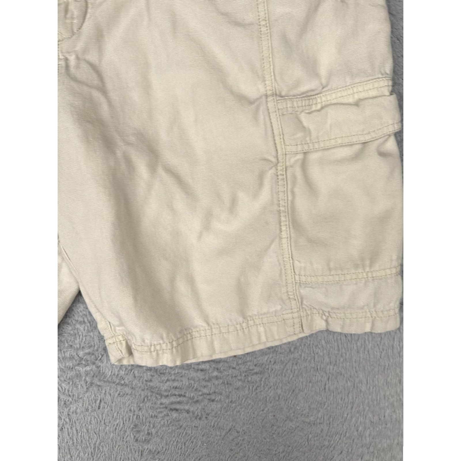 Tommy Bahama Tommy Bahama Shorts Men 40 Khaki Relax Cargo Pockets Zip Fly Tencel Blend Casual Size US 40 / EU 56 - 2 Thumbnail