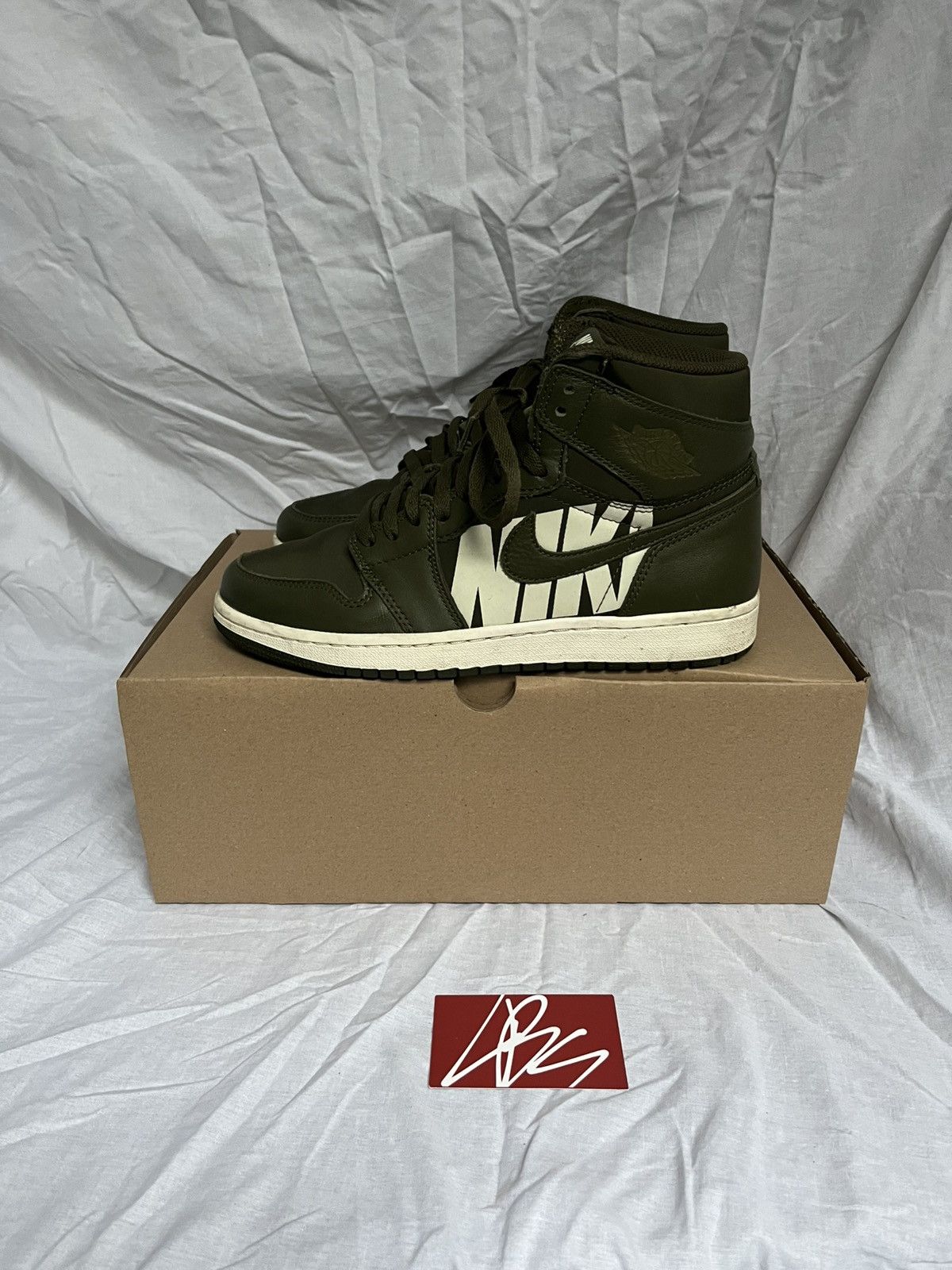 Nike Nike Air Jordan 1 OG « Olive Canvas »🫒 Size US 8.5 / EU 41-42 - 1 Thumbnail