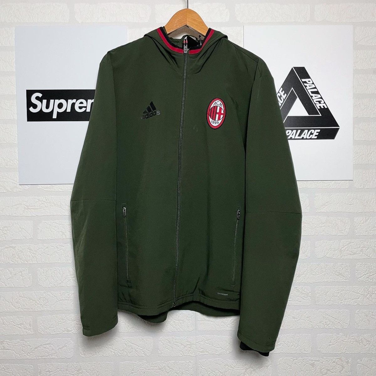 Adidas Vintage Adidas Ac Milan Champions League Light Jacket Size US M / EU 48-50 / 2 - 1 Thumbnail