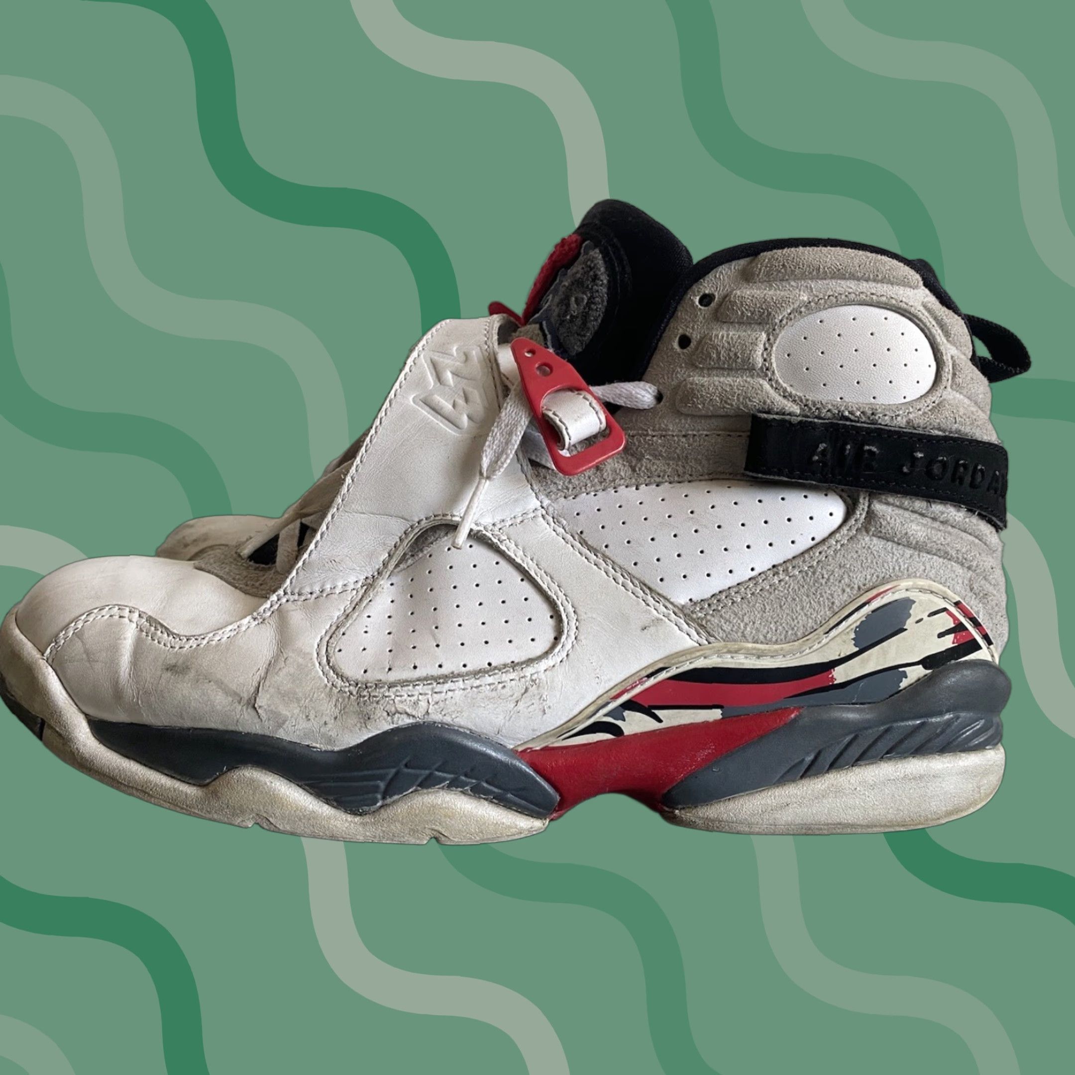 Jordan Brand Jordan 8 Retro White 2013 Sneaker Size 9.5 Men White 305381-103 N/A Size US 10 / EU 43 - 1 Thumbnail
