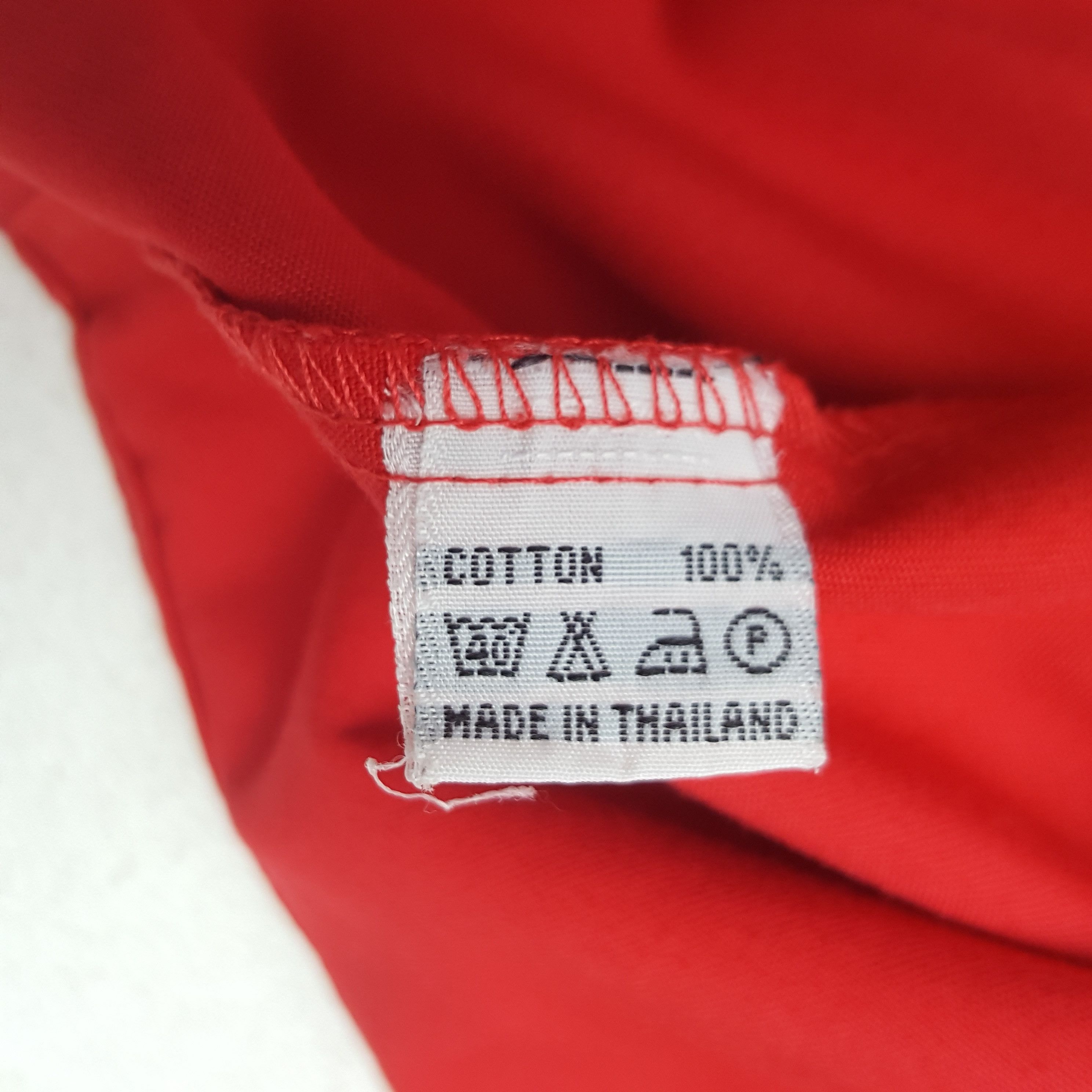 Ferrari × Marlboro × Vintage Vintage Ferrari X Marlboro Racing Button Up Shirt Size US L / EU 52-54 / 3 - 8 Thumbnail