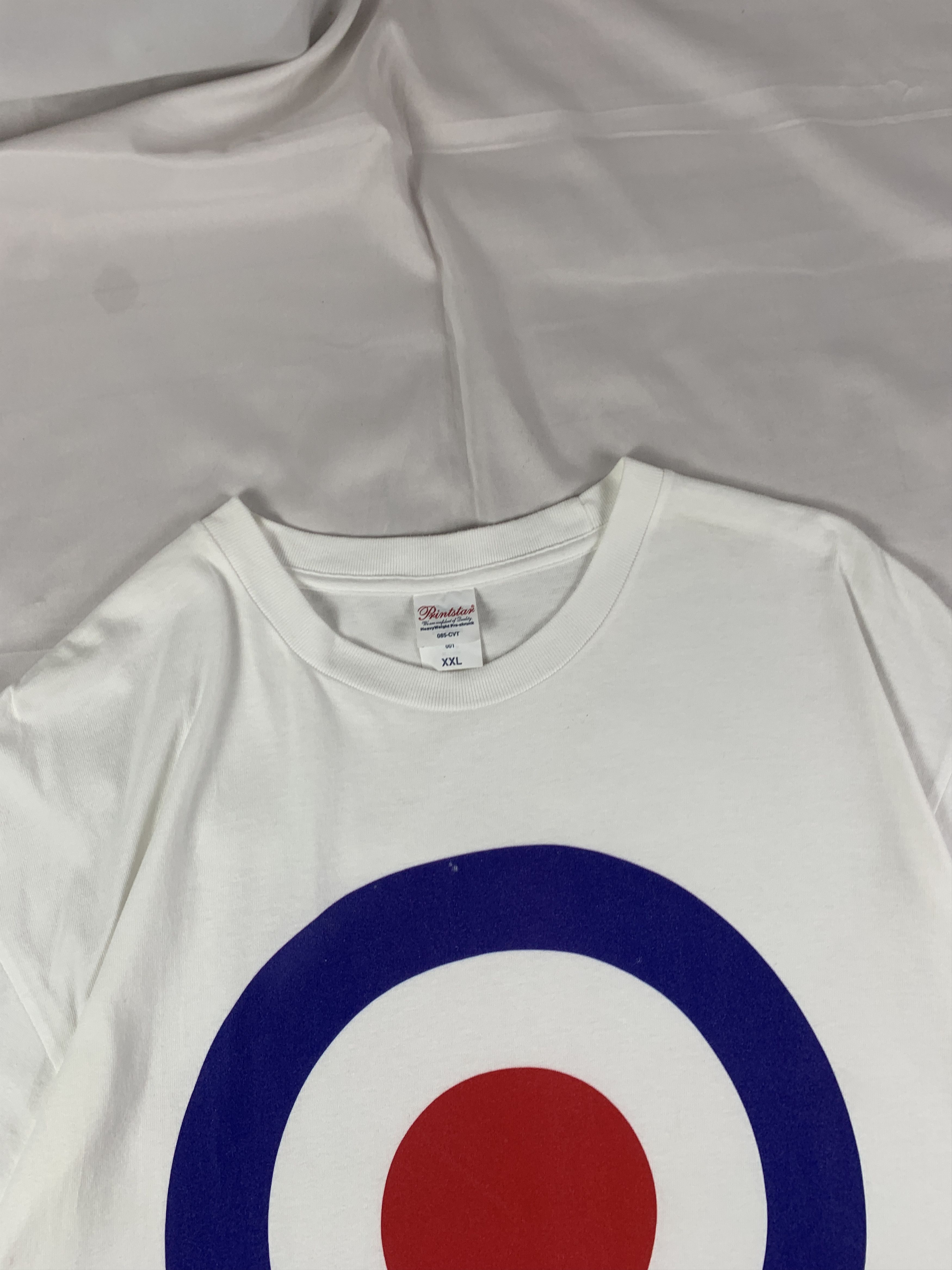 Japanese Brand Mod Target White Tee (XL) Size US XL / EU 56 / 4 - 5 Thumbnail