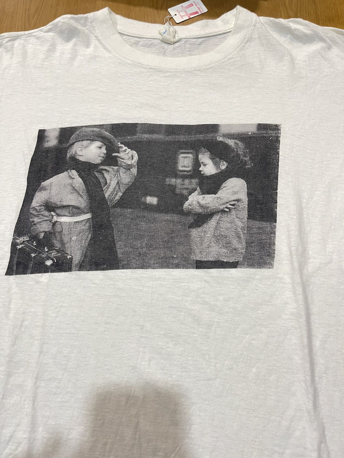 Arts & Science Vintage Boy Saluting Girl Photo Art/Photography Tee Size US XL / EU 56 / 4 - 3 Thumbnail