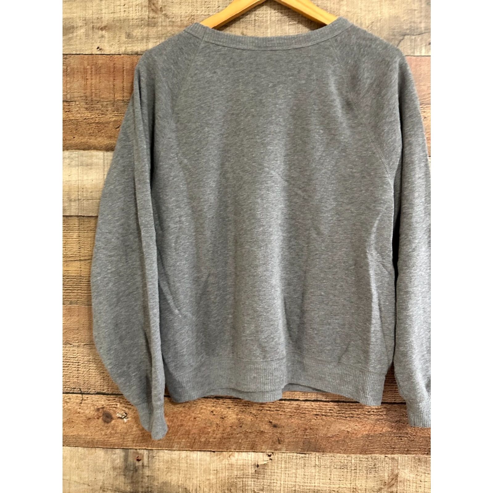 Disney Disney Minnie Mouse Sweater Long Sleeve Gray XL Cozy Size XL / US 12-14 / IT 48-50 - 2 Thumbnail