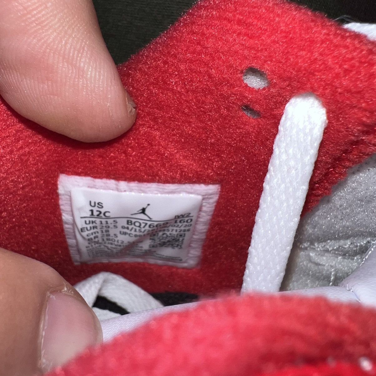 Jordan Brand JORDAN 4 RETRO FIRE RED (2020) (PS) Size US 5 / EU 37 - 7 Thumbnail